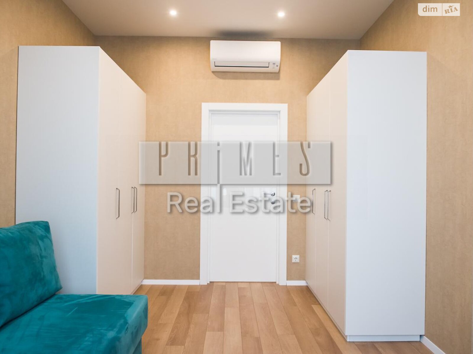 Продажа пятикомнатной квартиры в Киеве, на ул. Андрея Верхогляда, район Черная Гора фото 1