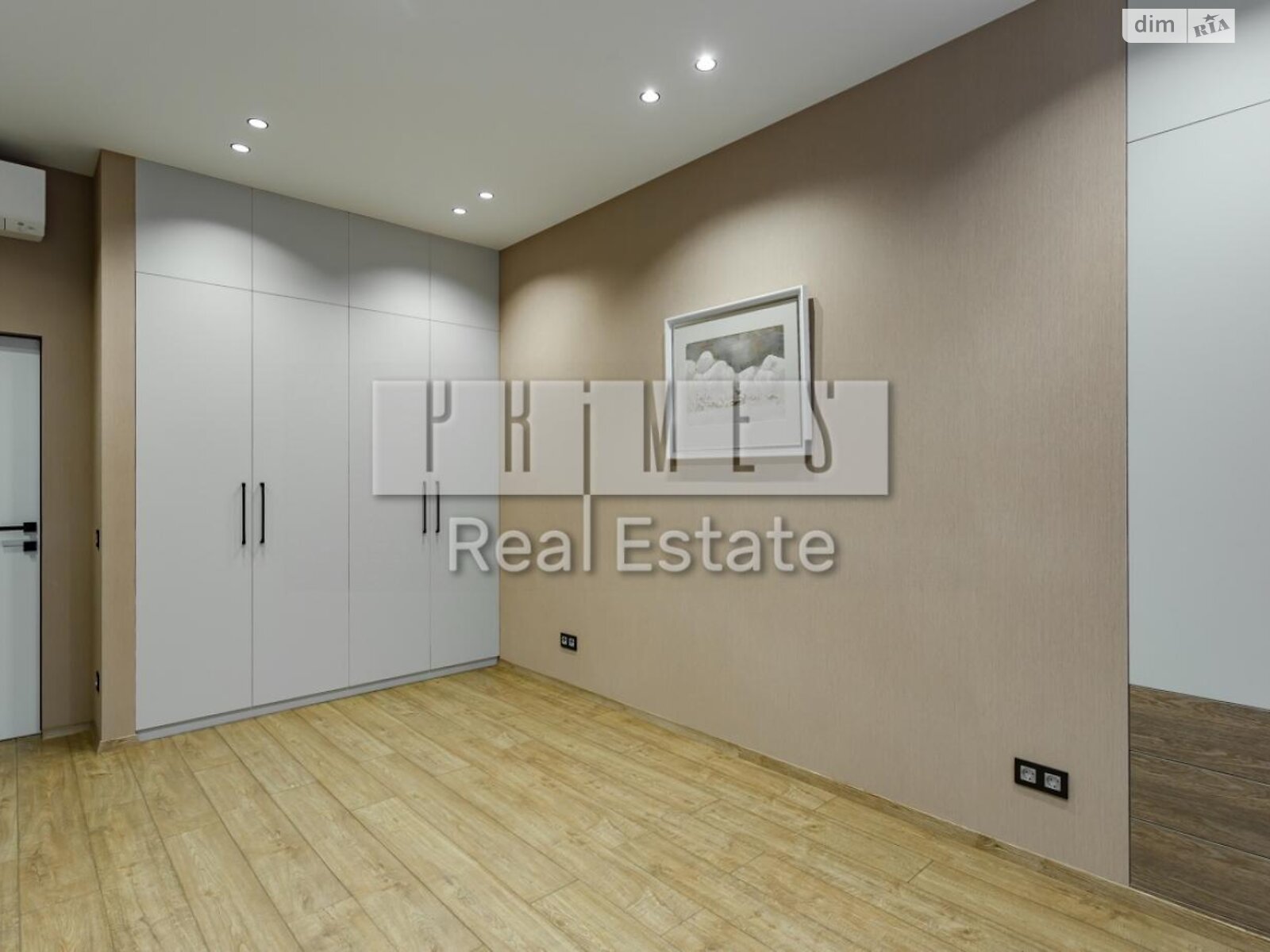 Продажа четырехкомнатной квартиры в Киеве, на ул. Андрея Верхогляда, район Черная Гора фото 1