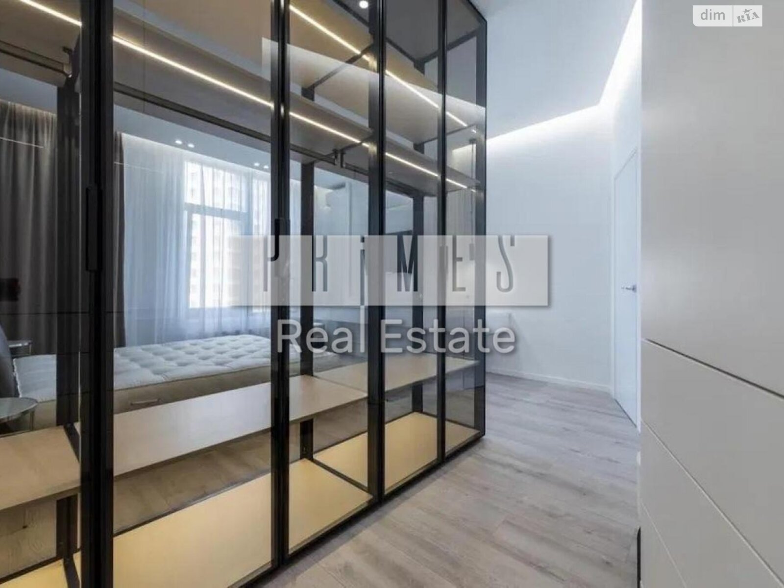 Продажа трехкомнатной квартиры в Киеве, на ул. Андрея Верхогляда 17Б, район Черная Гора фото 1