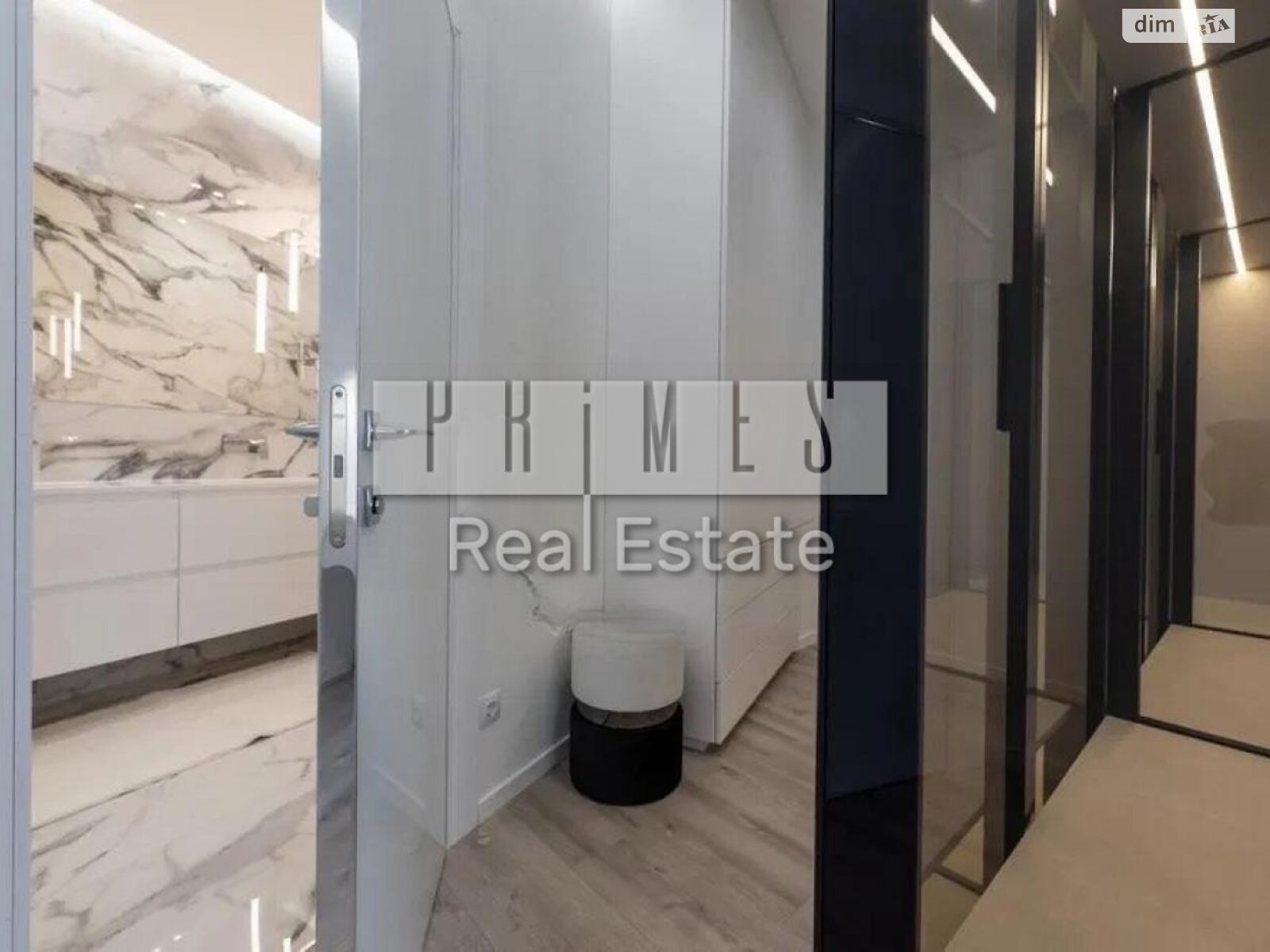 Продажа трехкомнатной квартиры в Киеве, на ул. Андрея Верхогляда 17Б, район Черная Гора фото 1