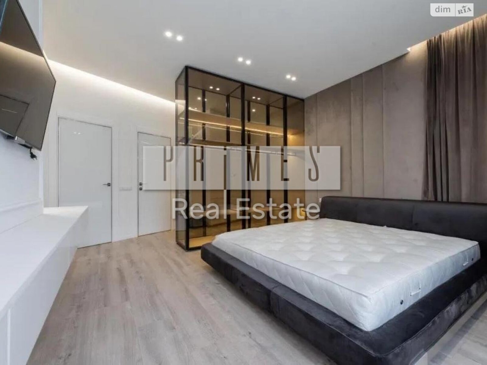 Продажа трехкомнатной квартиры в Киеве, на ул. Андрея Верхогляда 17Б, район Черная Гора фото 1