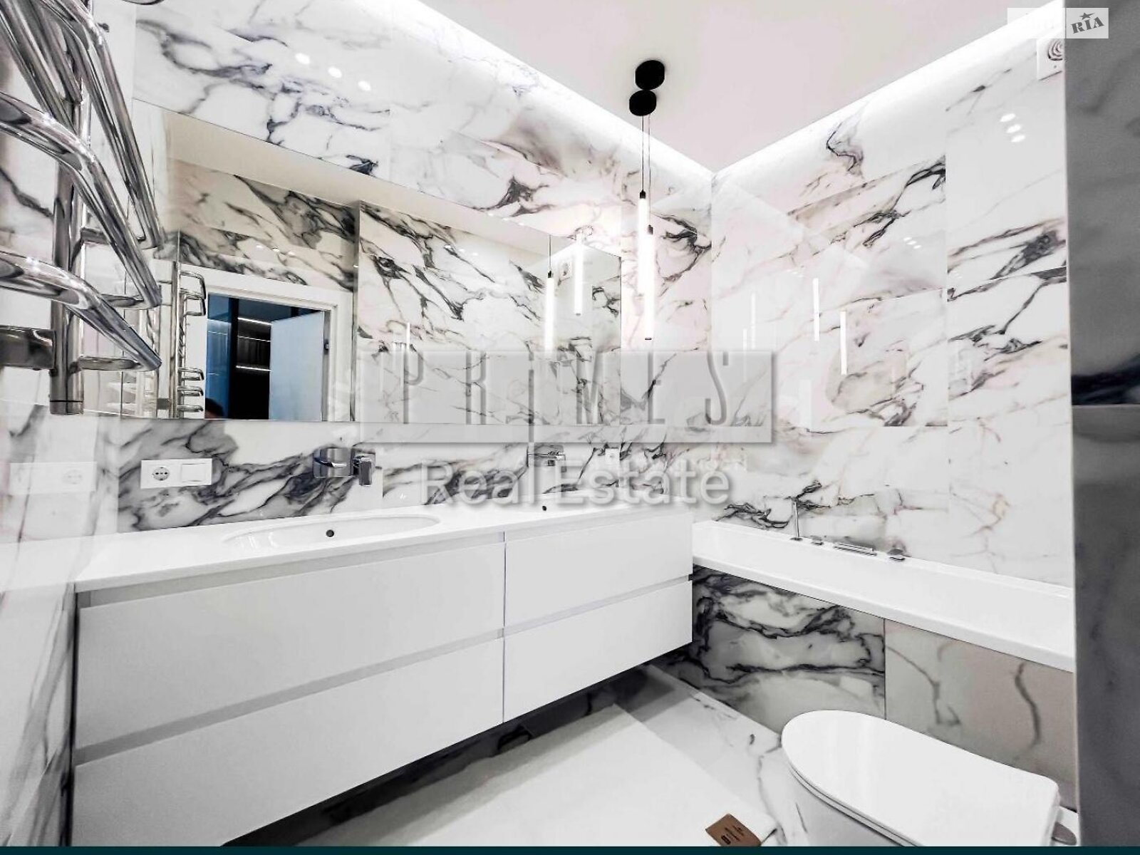 Продажа трехкомнатной квартиры в Киеве, на ул. Андрея Верхогляда 17Б, район Черная Гора фото 1