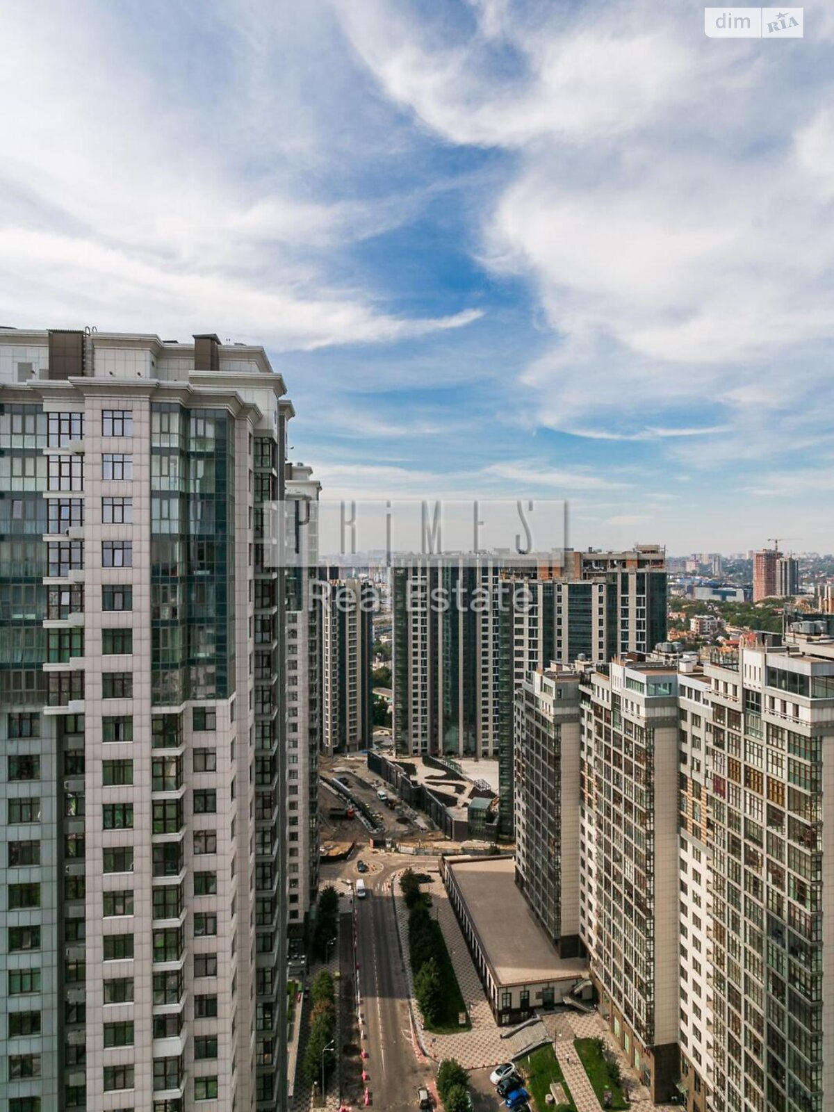 Продажа трехкомнатной квартиры в Киеве, на ул. Андрея Верхогляда, район Черная Гора фото 1