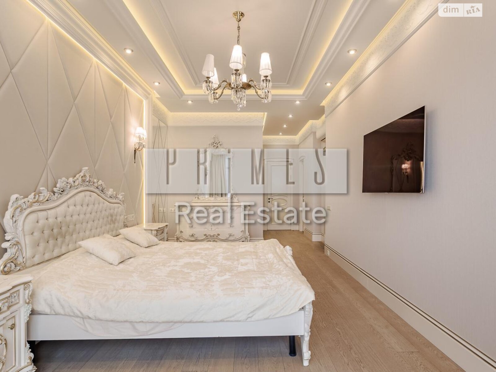 Продажа трехкомнатной квартиры в Киеве, на ул. Андрея Верхогляда, район Черная Гора фото 1