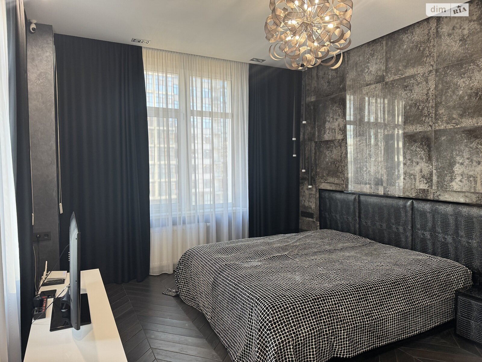 Продажа двухкомнатной квартиры в Киеве, на ул. Андрея Верхогляда 15, район Черная Гора фото 1 Продажа двухкомнатной квартиры в Киеве, на ул. Андрея Верхогляда 15, район Черная Гора фото 1