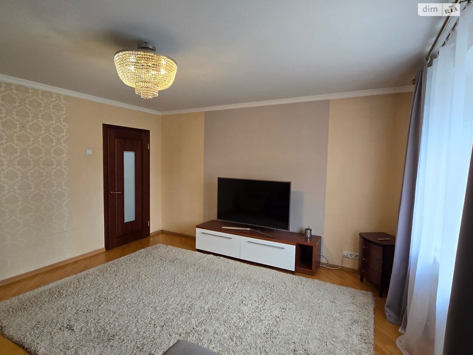 Продажа трехкомнатной квартиры в Киеве, на ул. Михаила Бойчука 34А, район Черная Гора фото 1 Продажа трехкомнатной квартиры в Киеве, на ул. Михаила Бойчука 34А, район Черная Гора фото 1