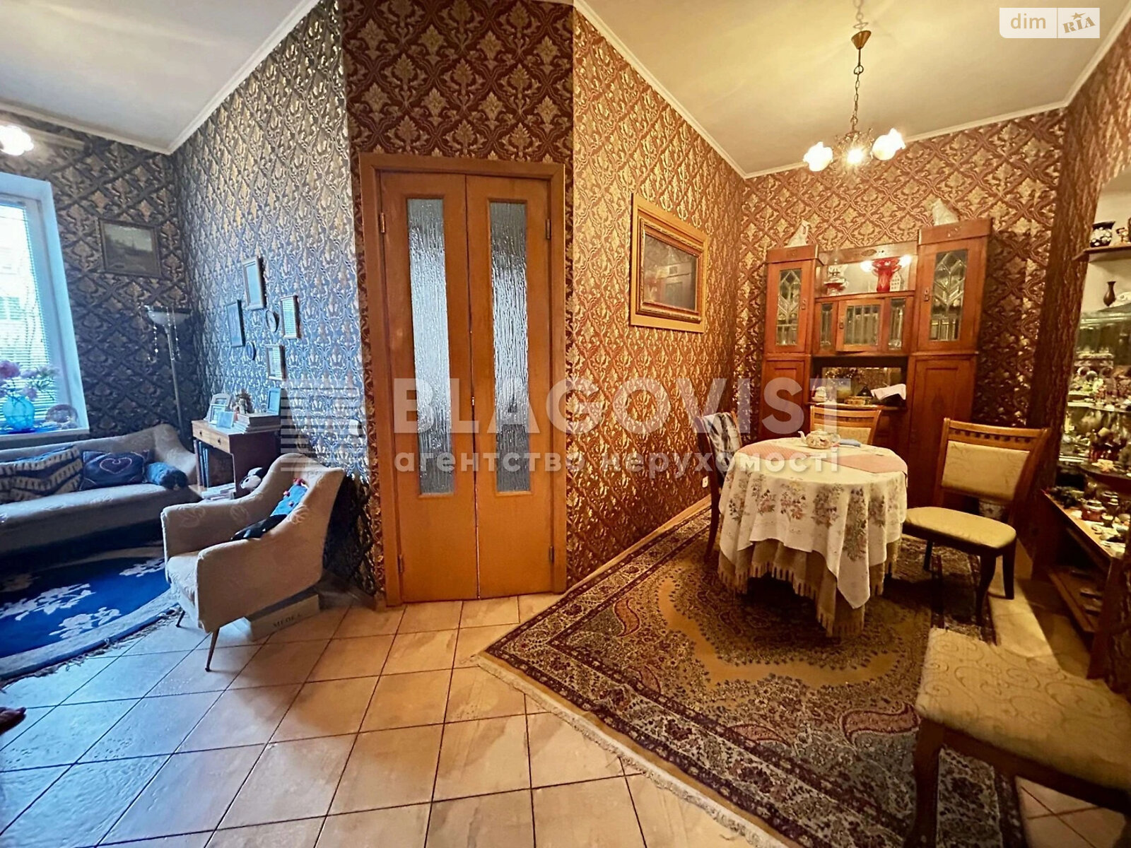 Продаж трикімнатної квартири в Києві, на вул. Німанська 3, район Чорна Гора фото 1 Продаж трикімнатної квартири в Києві, на вул. Німанська 3, район Чорна Гора фото 1