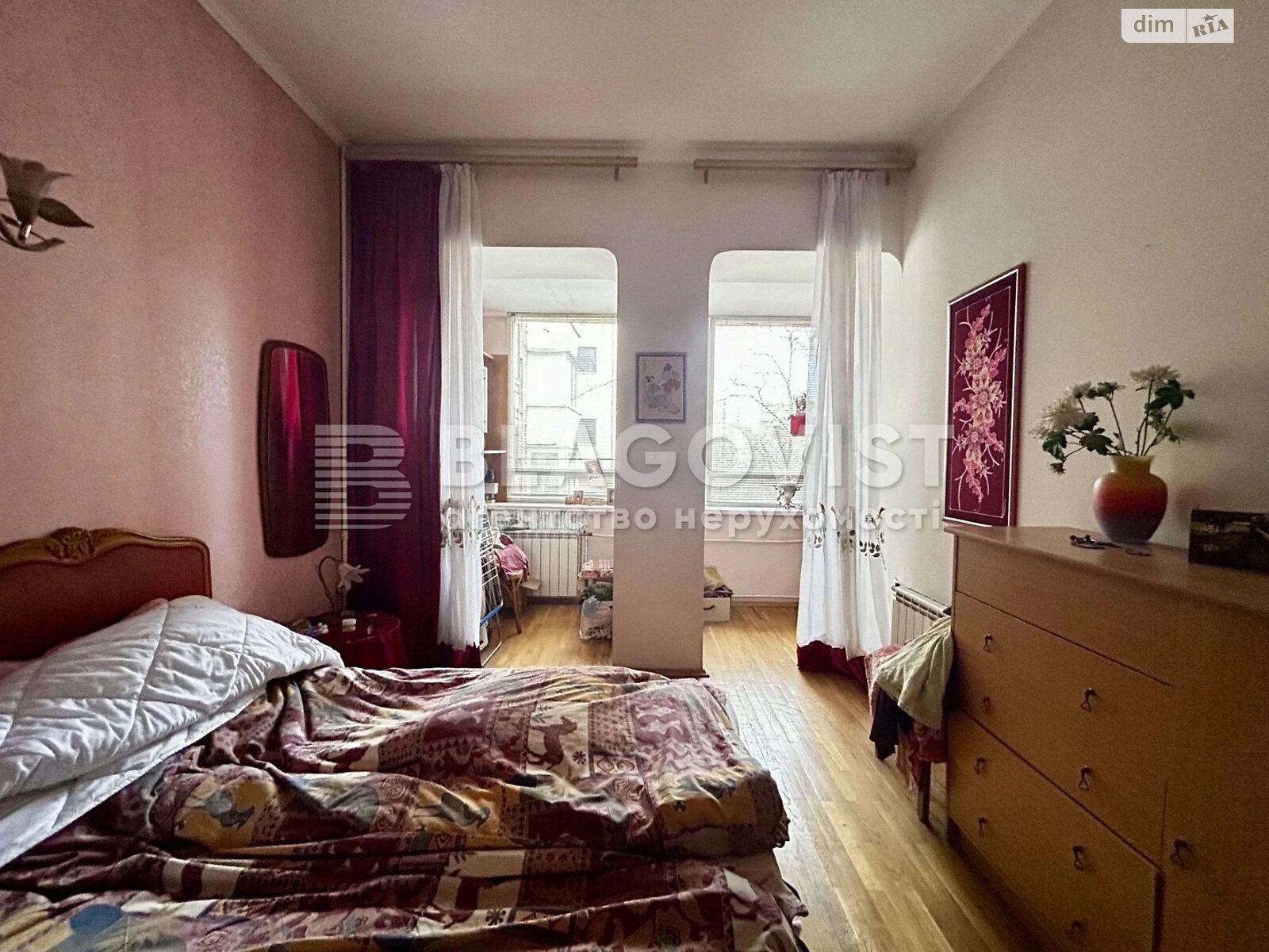 Продаж трикімнатної квартири в Києві, на вул. Німанська 3, район Чорна Гора фото 1 Продаж трикімнатної квартири в Києві, на вул. Німанська 3, район Чорна Гора фото 1