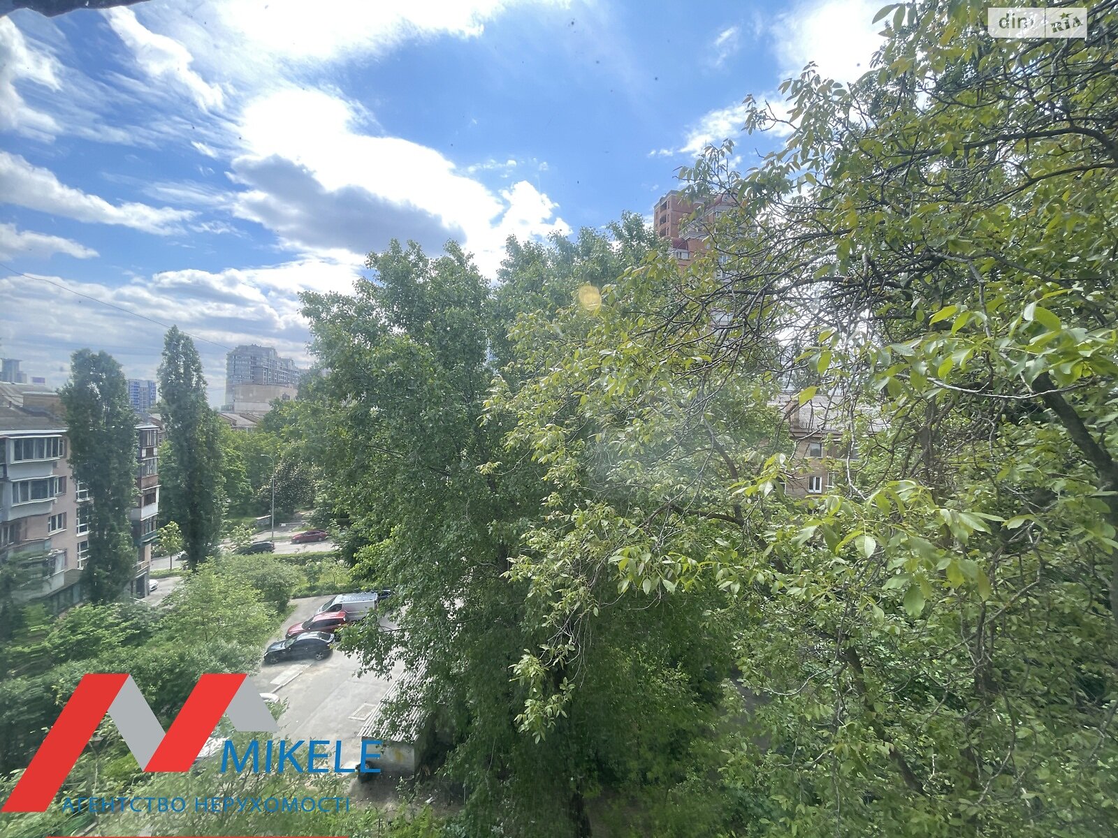 Продаж однокімнатної квартири в Києві, на бул. Миколи Міхновського 28А, район Чорна Гора фото 1 Продаж однокімнатної квартири в Києві, на бул. Миколи Міхновського 28А, район Чорна Гора фото 1