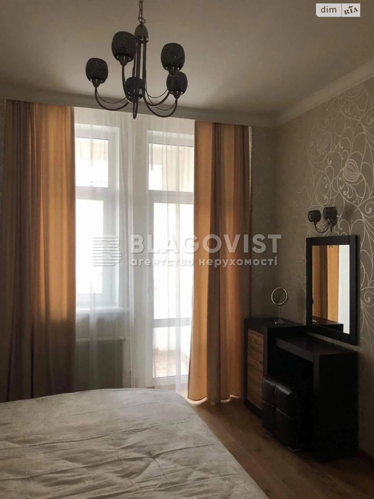 Продаж двокімнатної квартири в Києві, на бул. Миколи Міхновського 14-16, район Чорна Гора фото 1 Продаж двокімнатної квартири в Києві, на бул. Миколи Міхновського 14-16, район Чорна Гора фото 1