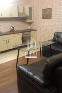 Продаж двокімнатної квартири в Києві, на бул. Миколи Міхновського 14-16, район Чорна Гора фото 2