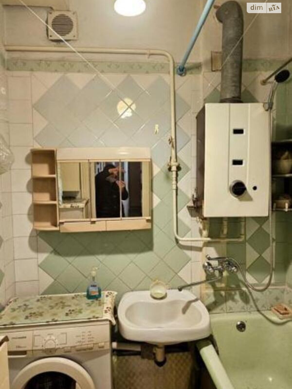 Продажа двухкомнатной квартиры в Киеве, на бул. Николая Михновского 20, район Черная Гора фото 1