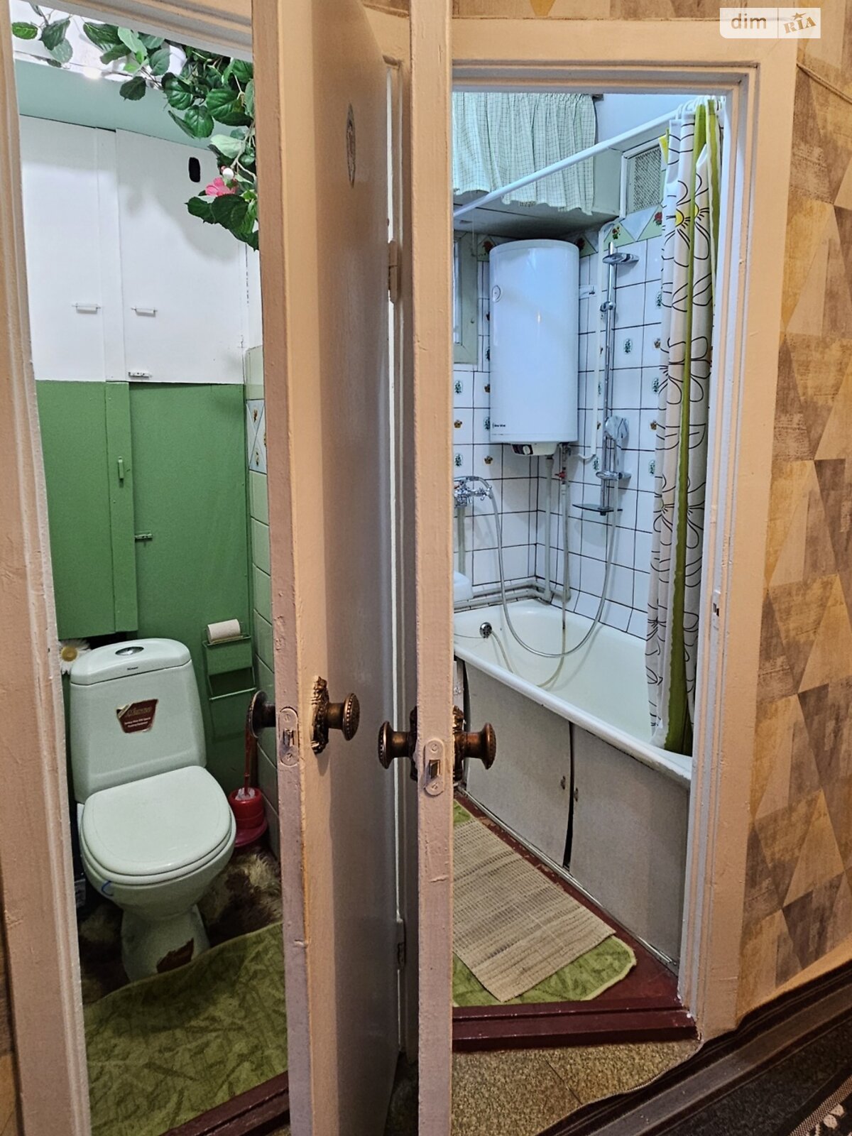 Продаж трикімнатної квартири в Києві, на вул. Чорнобильська 3, фото 1 Продаж трикімнатної квартири в Києві, на вул. Чорнобильська 3, фото 1