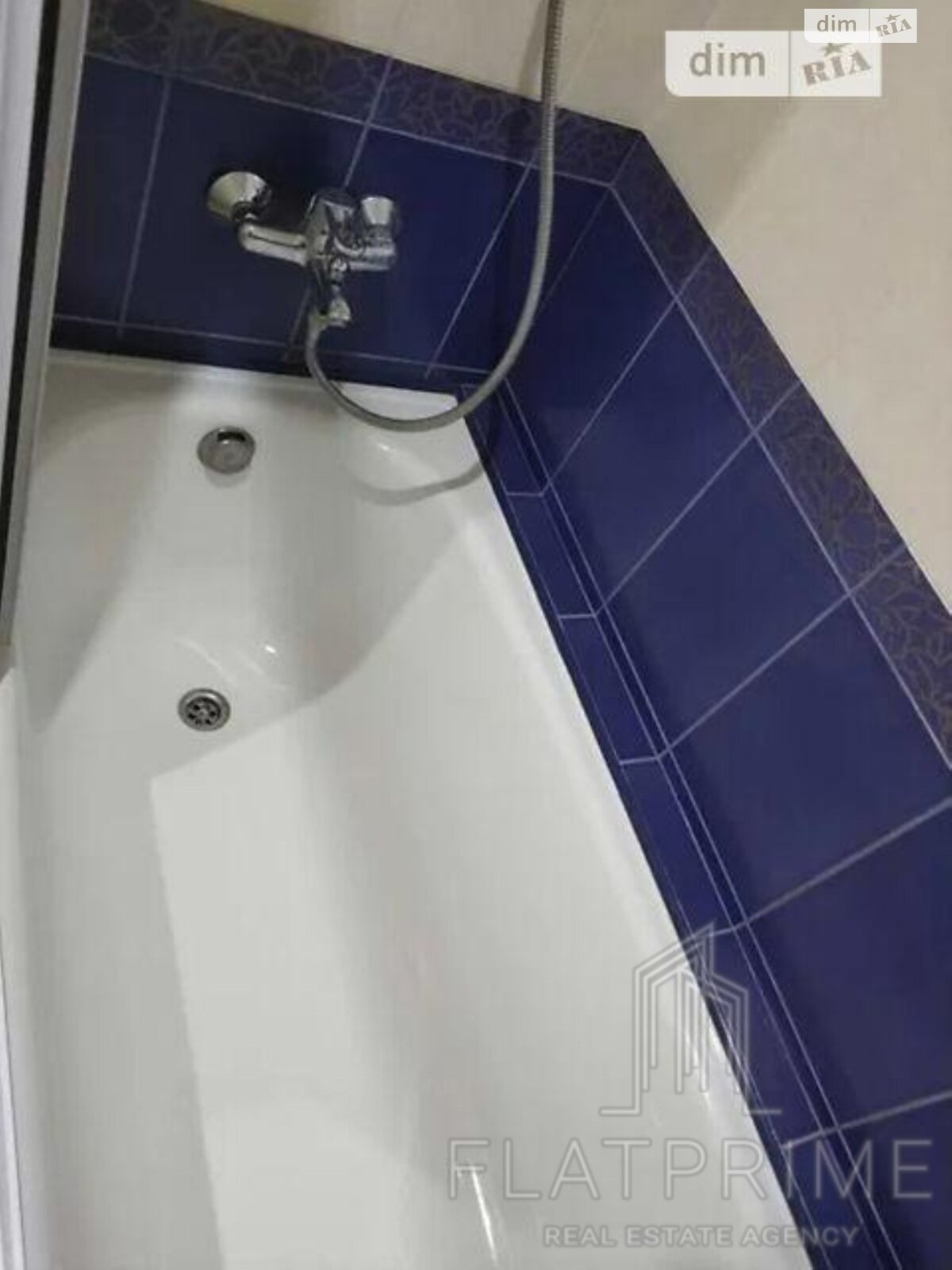 Продажа однокомнатной квартиры в Киеве, на просп. Червоной Калины 59А, фото 1