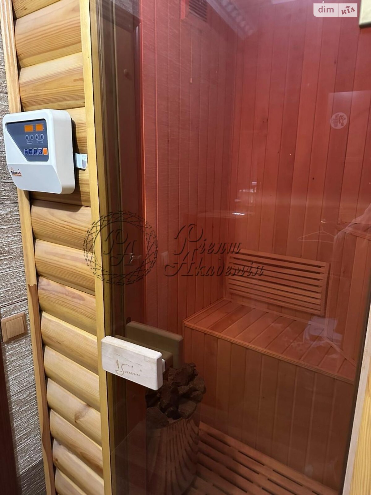 Продаж трикімнатної квартири в Києві, на бул. Чоколівський 42А, район Чоколівка фото 1 Продаж трикімнатної квартири в Києві, на бул. Чоколівський 42А, район Чоколівка фото 1