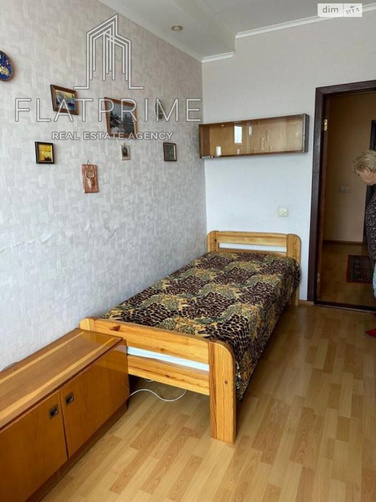 Продажа трехкомнатной квартиры в Киеве, на ул. Новгород-Северская 3, район Чоколовка фото 1 Продажа трехкомнатной квартиры в Киеве, на ул. Новгород-Северская 3, район Чоколовка фото 1