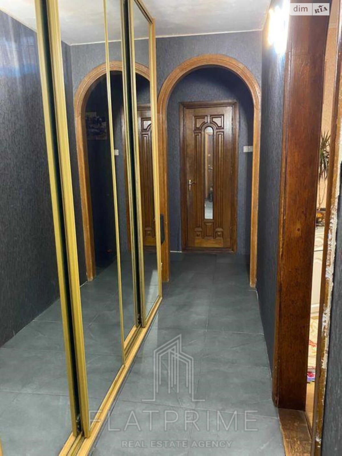 Продажа трехкомнатной квартиры в Киеве, на ул. Семьи Идзиковских 4, район Чоколовка фото 1 Продажа трехкомнатной квартиры в Киеве, на ул. Семьи Идзиковских 4, район Чоколовка фото 1