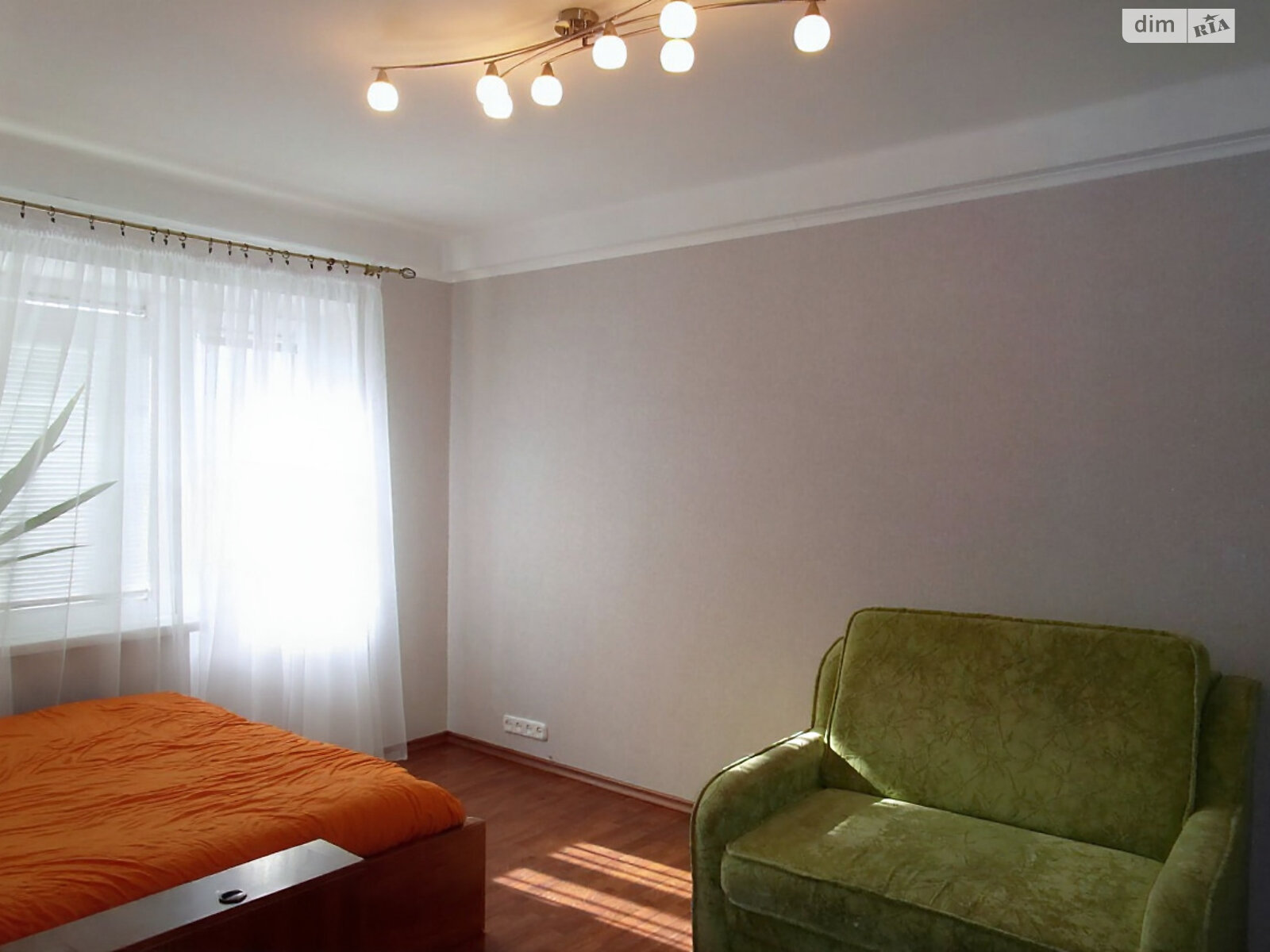 Продажа однокомнатной квартиры в Киеве, на ул. Семьи Идзиковских 2, район Чоколовка фото 1