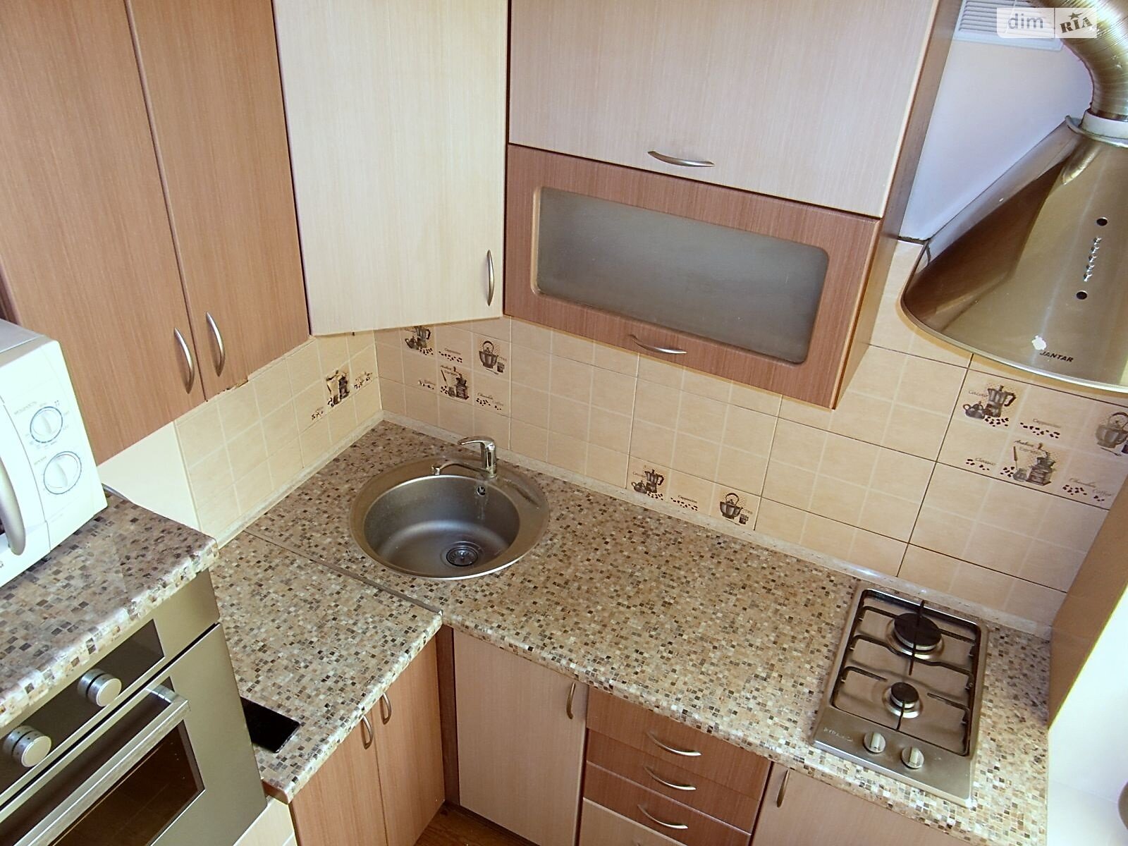 Продажа однокомнатной квартиры в Киеве, на ул. Семьи Идзиковских 2, район Чоколовка фото 1