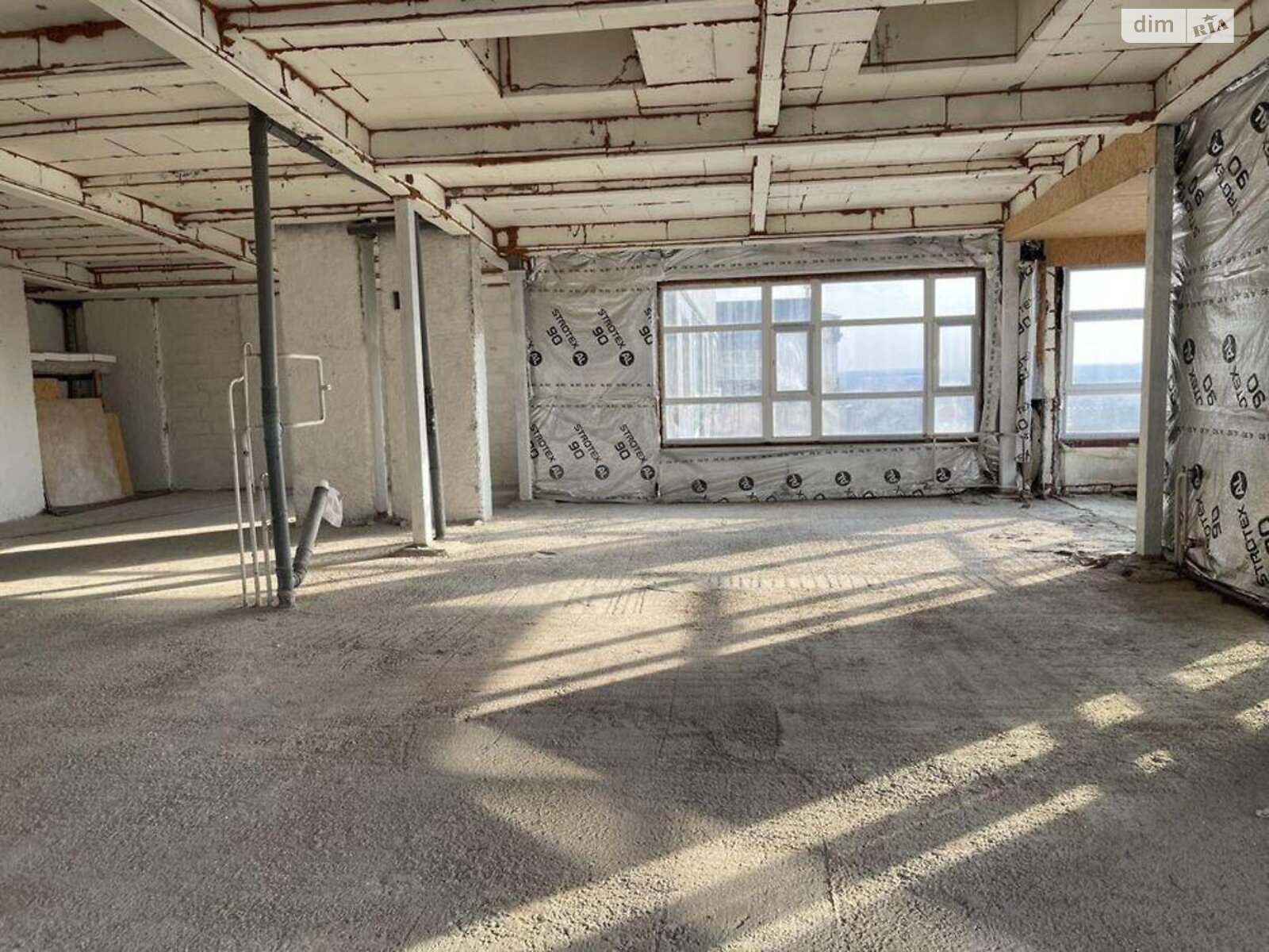 Продажа трехкомнатной квартиры в Киеве, на ул. Святослава Храброго 7, район Чоколовка фото 1 Продажа трехкомнатной квартиры в Киеве, на ул. Святослава Храброго 7, район Чоколовка фото 1