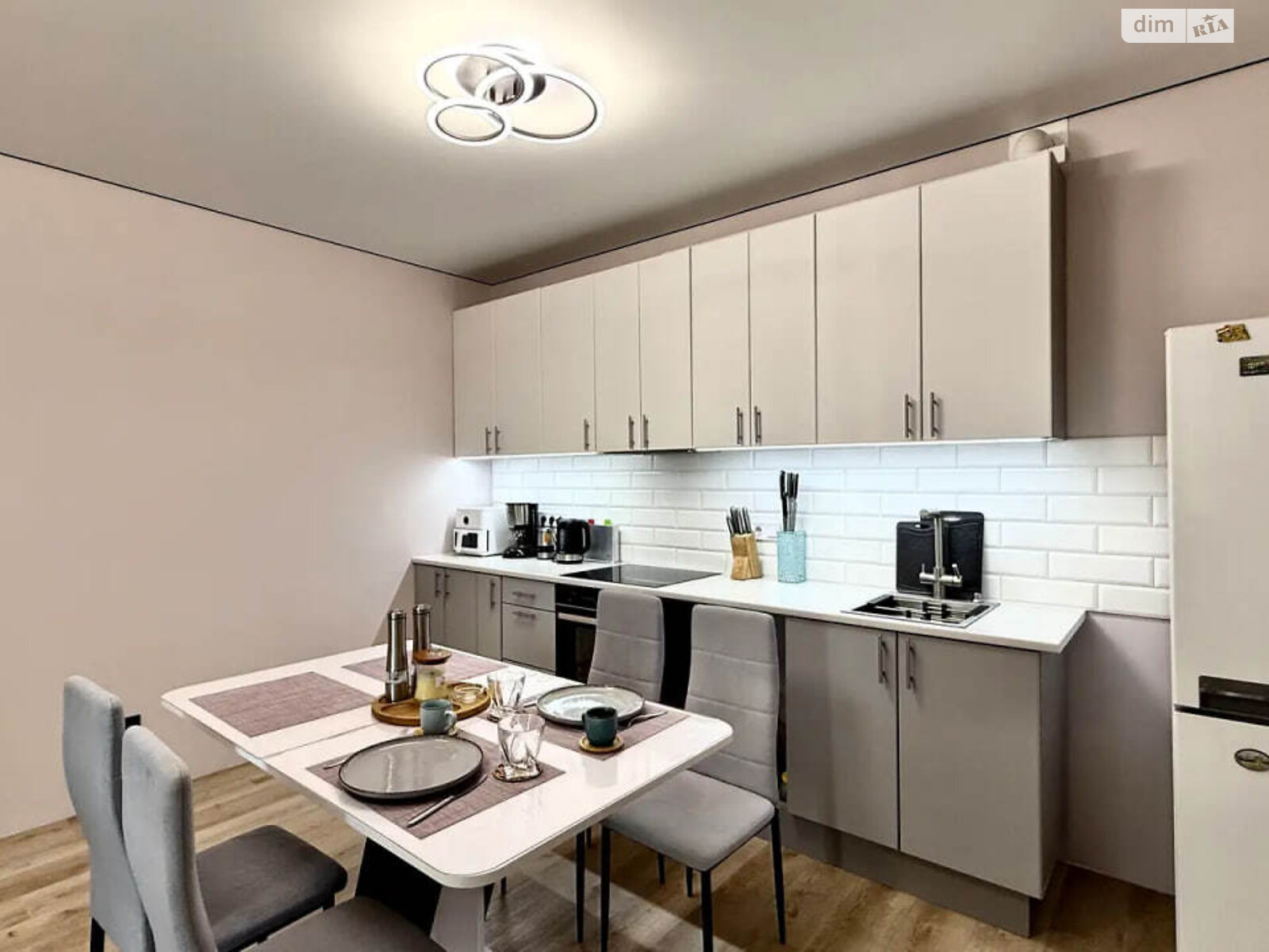 Продажа двухкомнатной квартиры в Киеве, на ул. Святослава Храброго 11Б, район Чоколовка фото 1