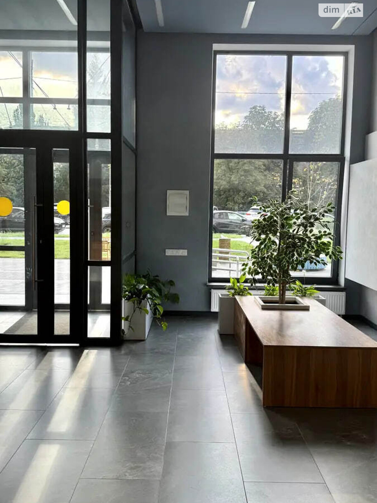 Продажа двухкомнатной квартиры в Киеве, на ул. Святослава Храброго 11Б, район Чоколовка фото 1