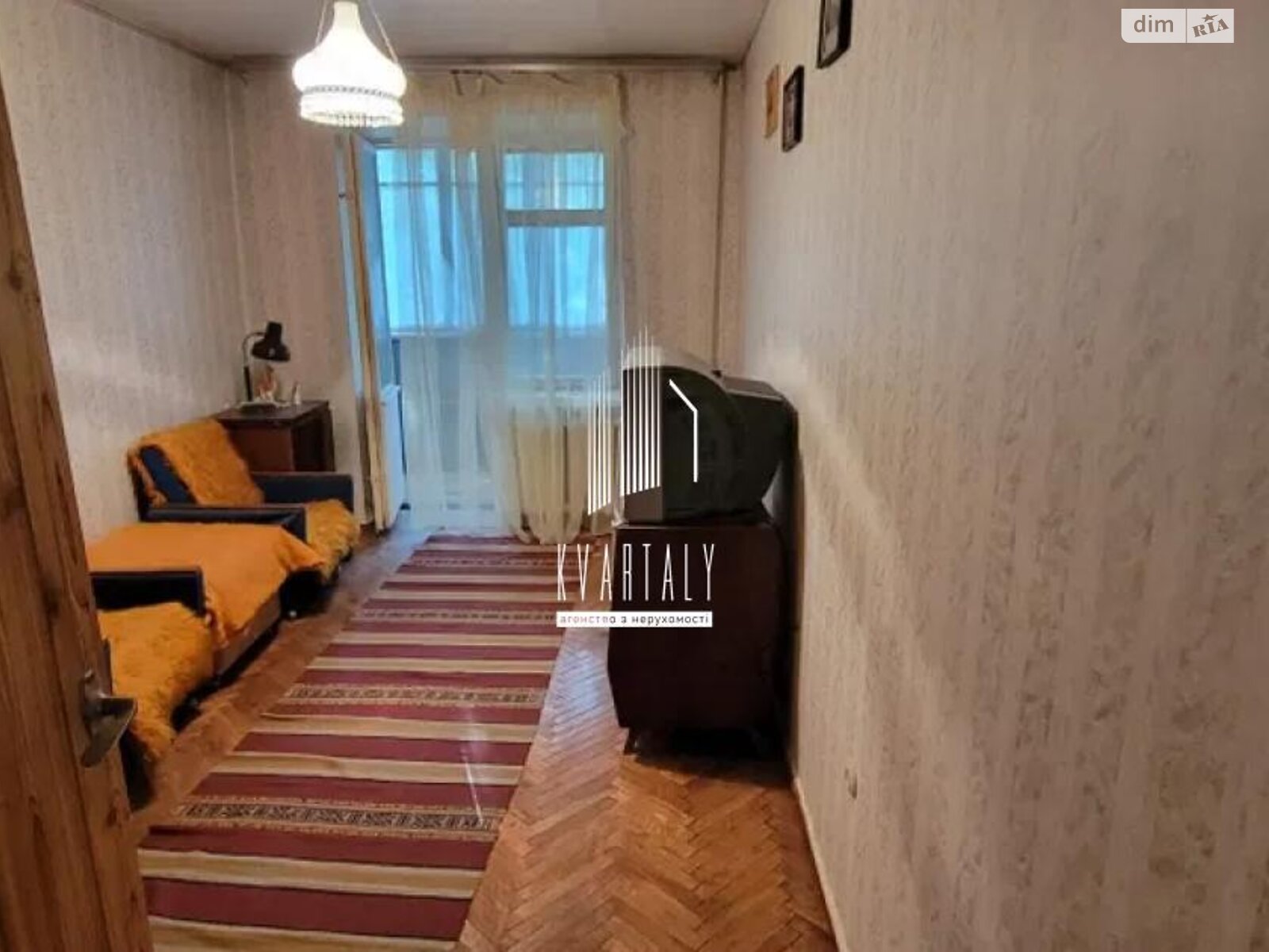 Продаж трикімнатної квартири в Києві, на вул. Ушинського 27, район Чоколівка фото 1 Продаж трикімнатної квартири в Києві, на вул. Ушинського 27, район Чоколівка фото 1