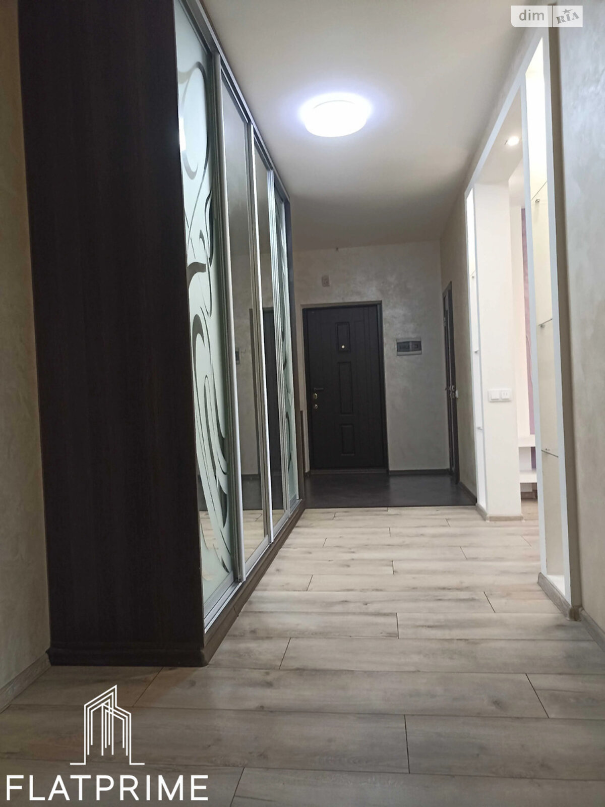Продажа трехкомнатной квартиры в Киеве, на ул. Васильченко 3, район Чоколовка фото 1 Продажа трехкомнатной квартиры в Киеве, на ул. Васильченко 3, район Чоколовка фото 1
