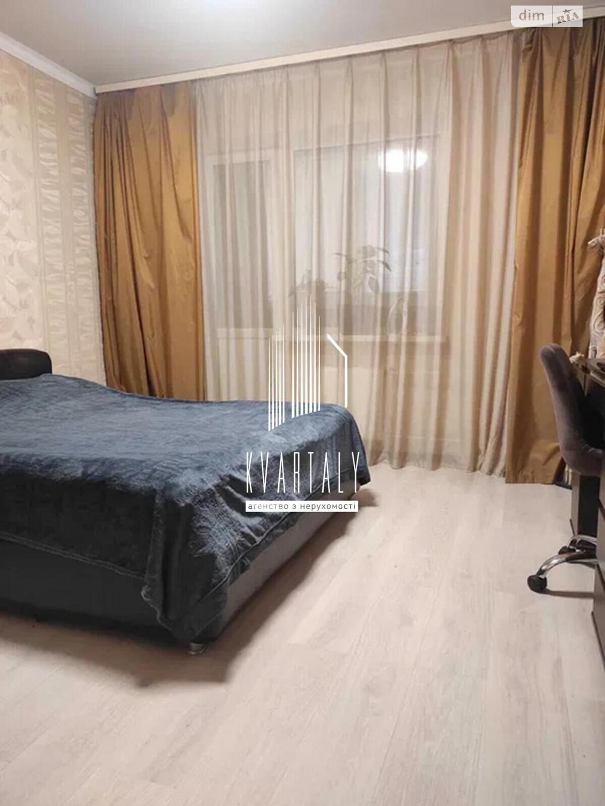 Продаж трикімнатної квартири в Києві, на вул. Васильченка 3, район Чоколівка фото 1 Продаж трикімнатної квартири в Києві, на вул. Васильченка 3, район Чоколівка фото 1