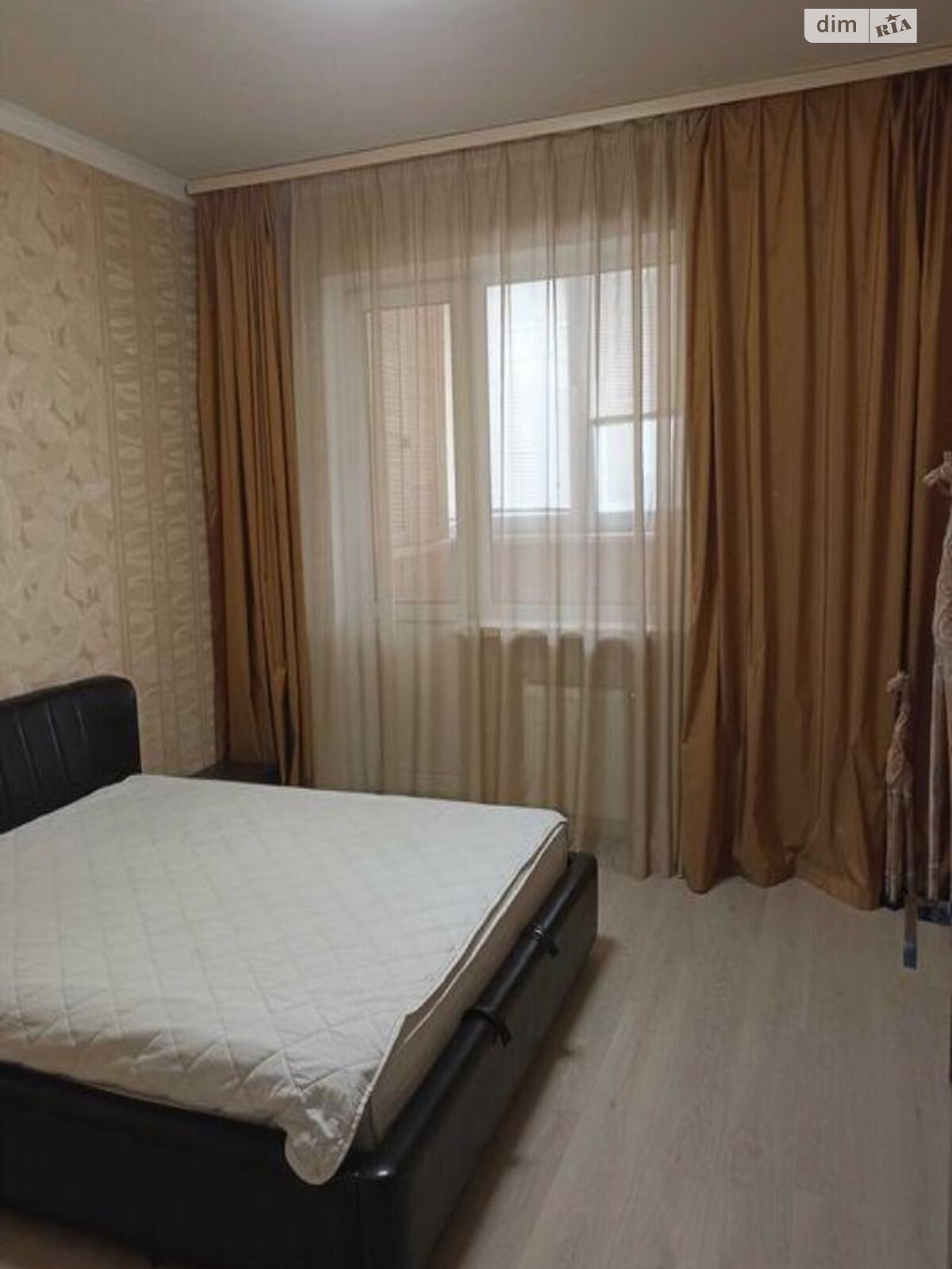 Продаж трикімнатної квартири в Києві, на вул. Васильченка 3, район Чоколівка фото 1 Продаж трикімнатної квартири в Києві, на вул. Васильченка 3, район Чоколівка фото 1