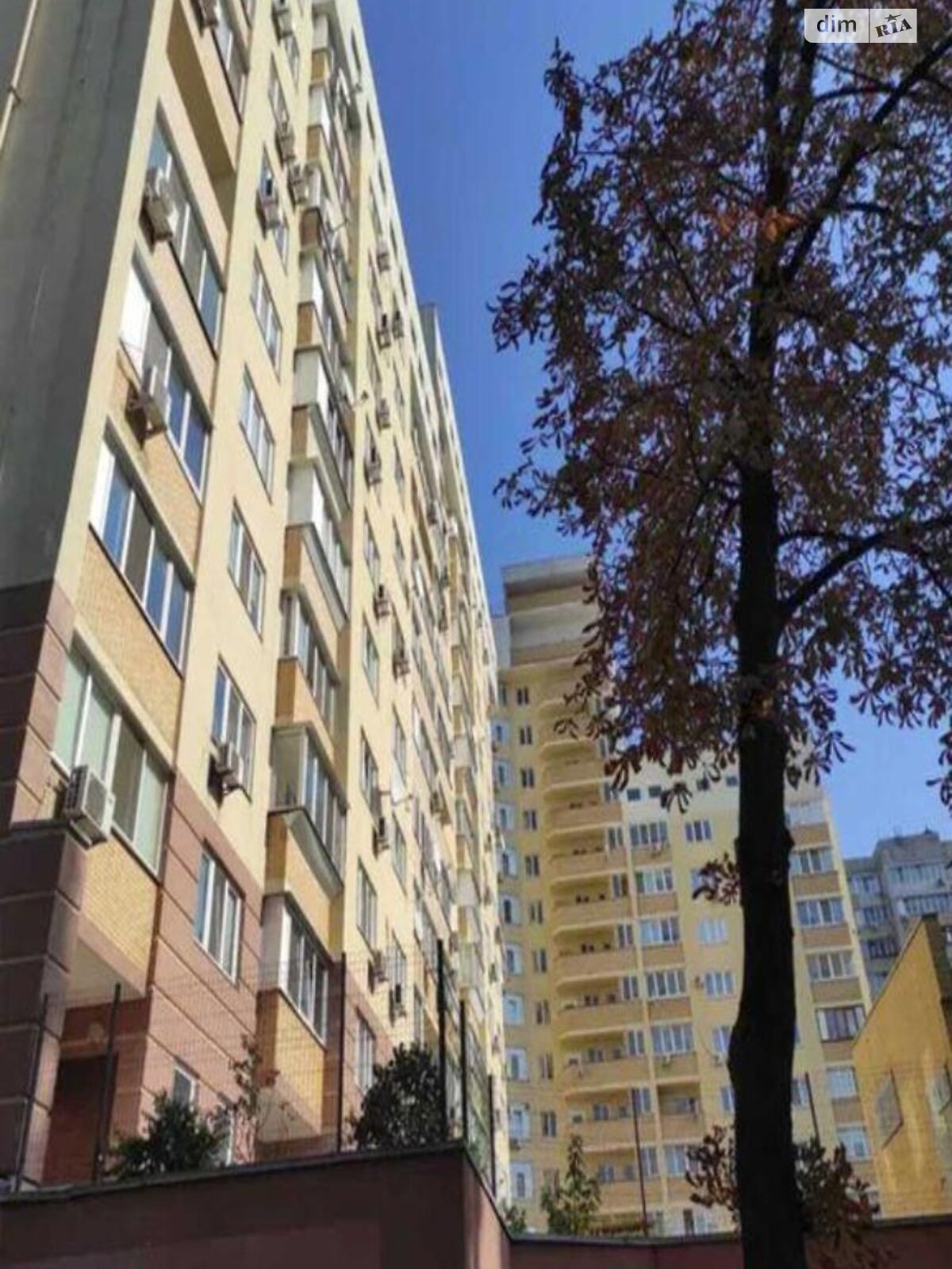 Продаж трикімнатної квартири в Києві, на вул. Васильченка 3, район Чоколівка фото 1 Продаж трикімнатної квартири в Києві, на вул. Васильченка 3, район Чоколівка фото 1