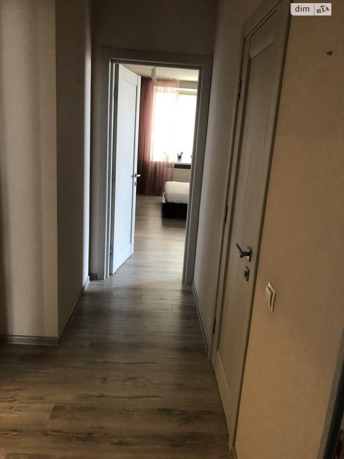 Продаж трикімнатної квартири в Києві, на вул. Волинська 10, район Чоколівка фото 1 Продаж трикімнатної квартири в Києві, на вул. Волинська 10, район Чоколівка фото 1