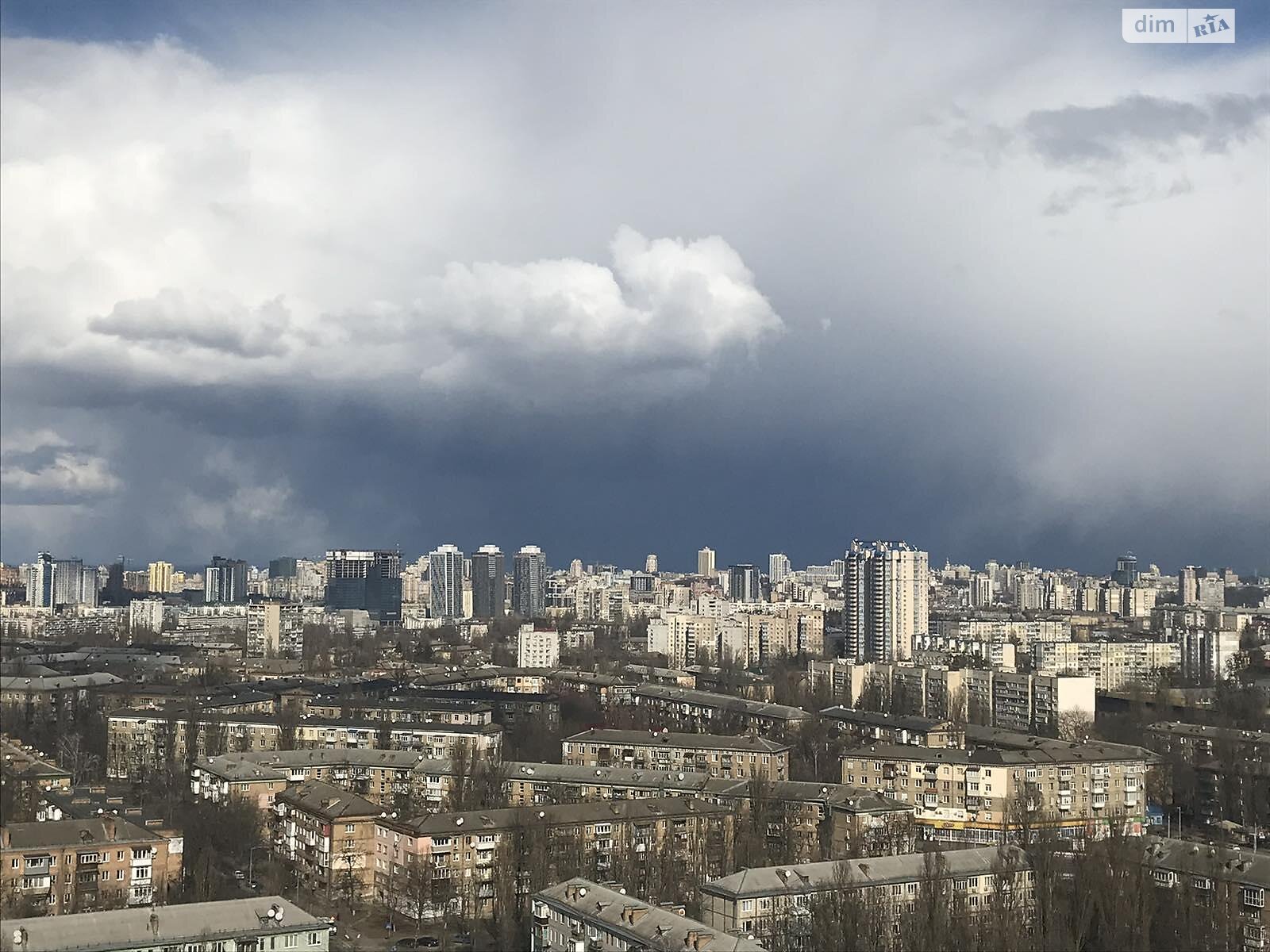 Продаж трикімнатної квартири в Києві, на вул. Волинська 10, район Чоколівка фото 1 Продаж трикімнатної квартири в Києві, на вул. Волинська 10, район Чоколівка фото 1