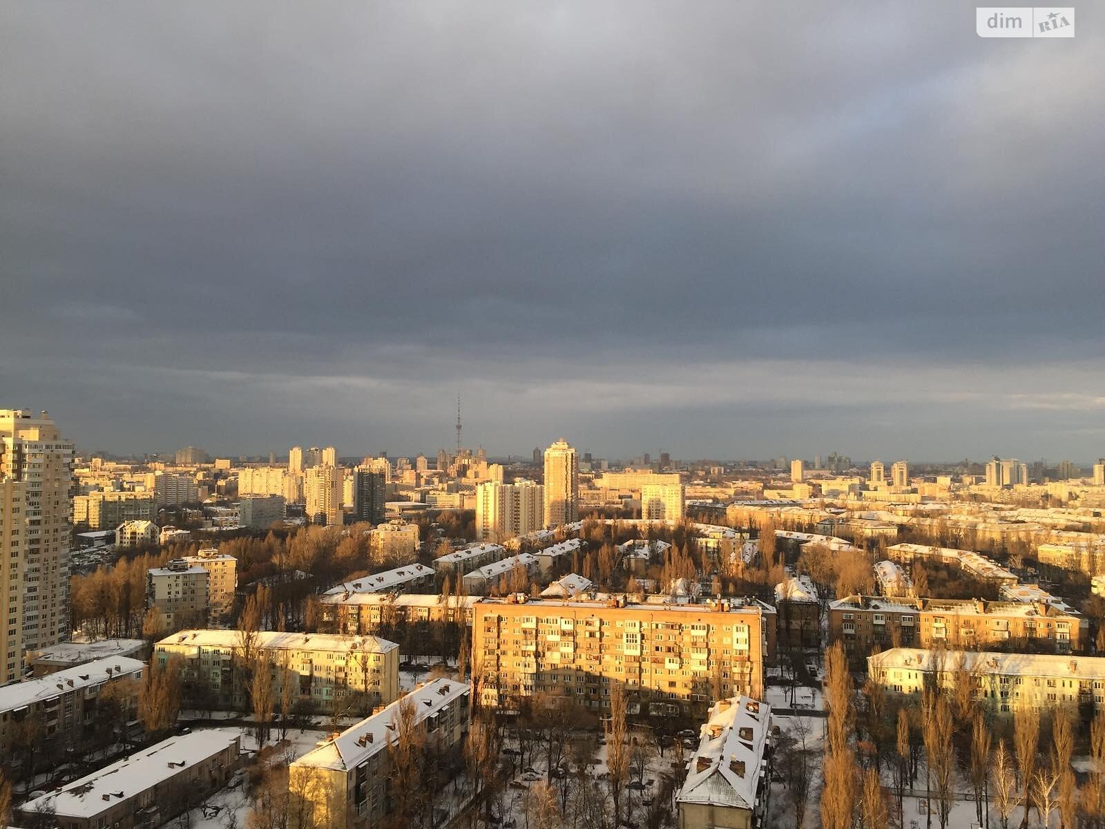 Продаж трикімнатної квартири в Києві, на вул. Волинська 10, район Чоколівка фото 1 Продаж трикімнатної квартири в Києві, на вул. Волинська 10, район Чоколівка фото 1