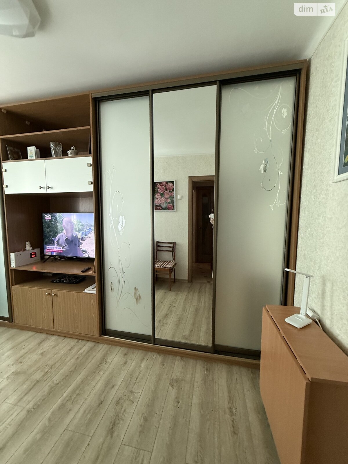 Продажа однокомнатной квартиры в Киеве, на ул. Волынская 69, район Чоколовка фото 1 Продажа однокомнатной квартиры в Киеве, на ул. Волынская 69, район Чоколовка фото 1