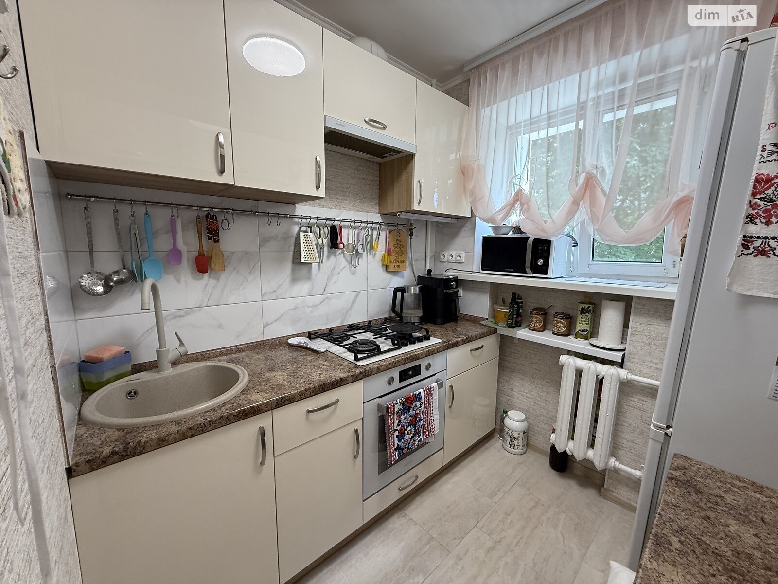 Продажа однокомнатной квартиры в Киеве, на ул. Волынская 69, район Чоколовка фото 1 Продажа однокомнатной квартиры в Киеве, на ул. Волынская 69, район Чоколовка фото 1
