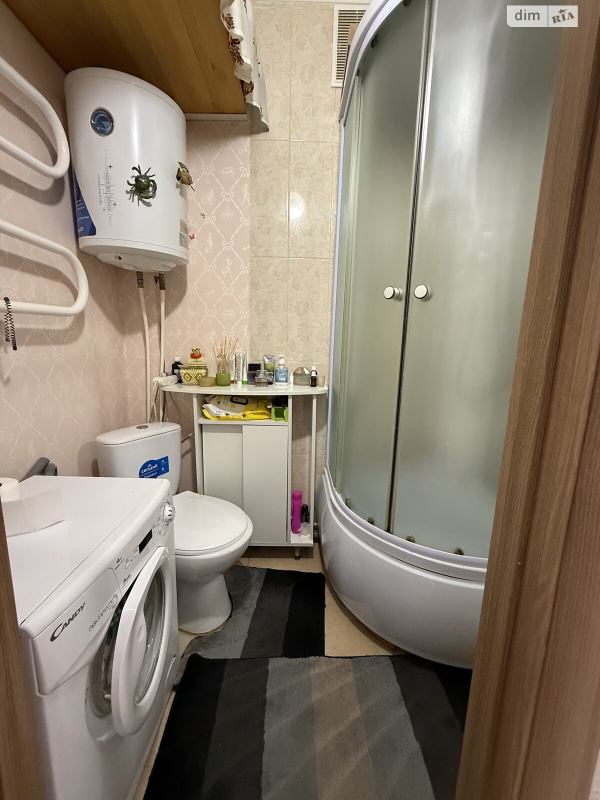Продажа однокомнатной квартиры в Киеве, на ул. Волынская 69, район Чоколовка фото 1 Продажа однокомнатной квартиры в Киеве, на ул. Волынская 69, район Чоколовка фото 1