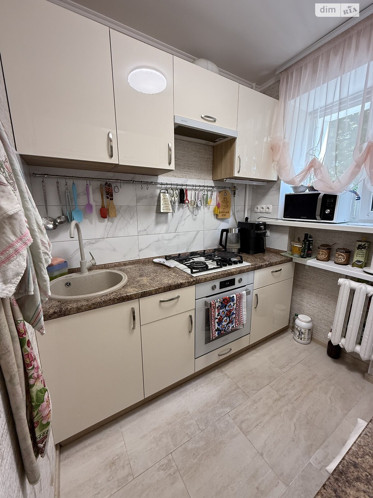 Продажа однокомнатной квартиры в Киеве, на ул. Волынская 69, район Чоколовка фото 1 Продажа однокомнатной квартиры в Киеве, на ул. Волынская 69, район Чоколовка фото 1