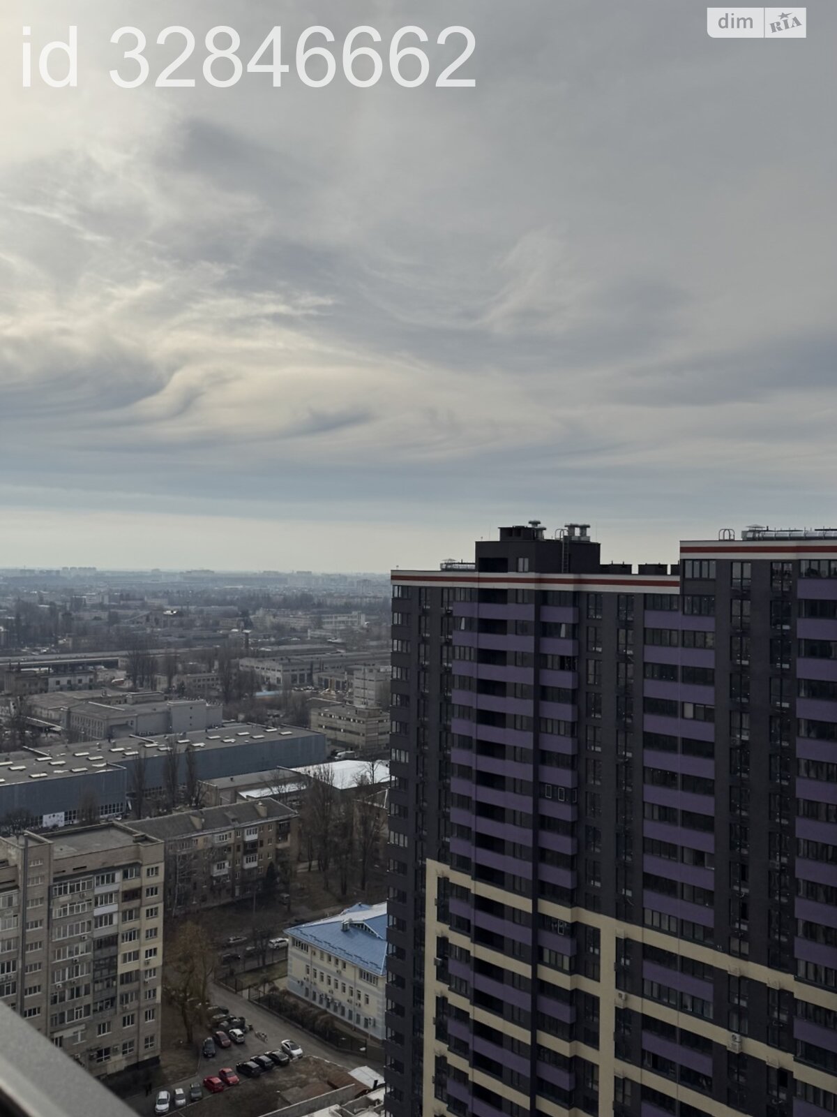 Продаж трикімнатної квартири в Києві, на просп. Повітряних Сил 56, район Чоколівка фото 1 Продаж трикімнатної квартири в Києві, на просп. Повітряних Сил 56, район Чоколівка фото 1