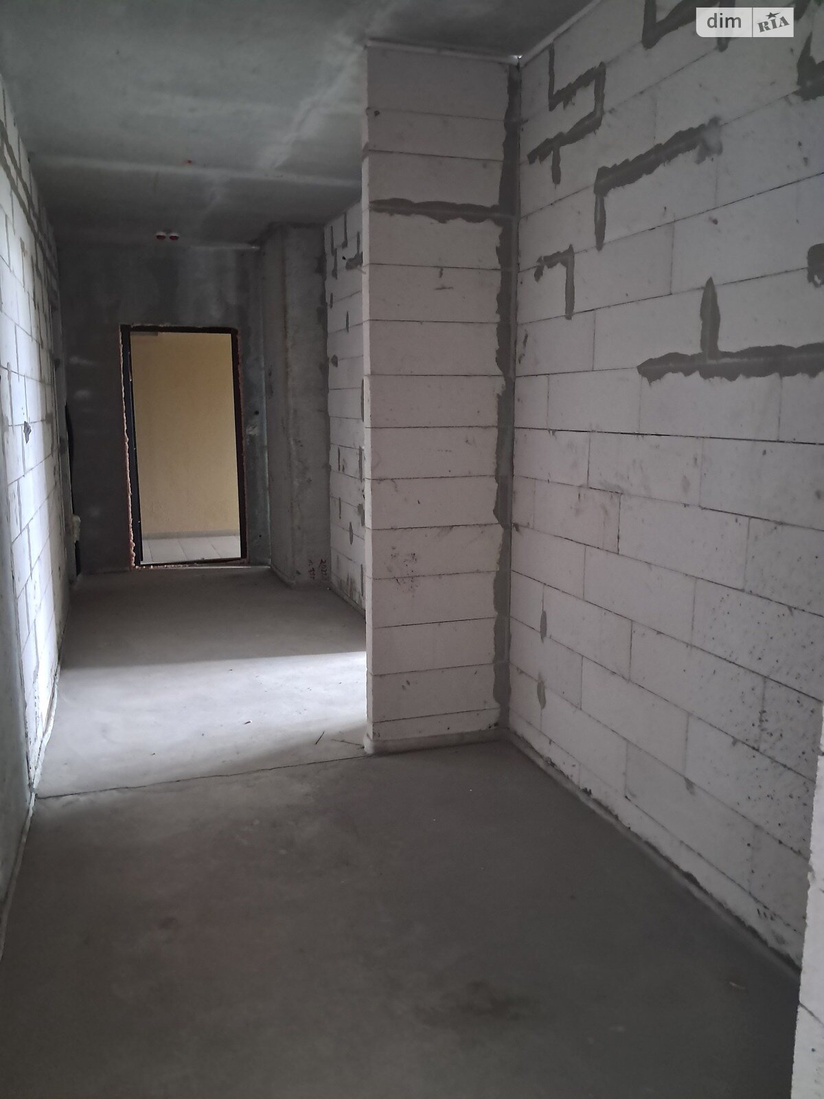 Продаж трикімнатної квартири в Києві, на просп. Повітряних Сил 56Б, район Чоколівка фото 1 Продаж трикімнатної квартири в Києві, на просп. Повітряних Сил 56Б, район Чоколівка фото 1