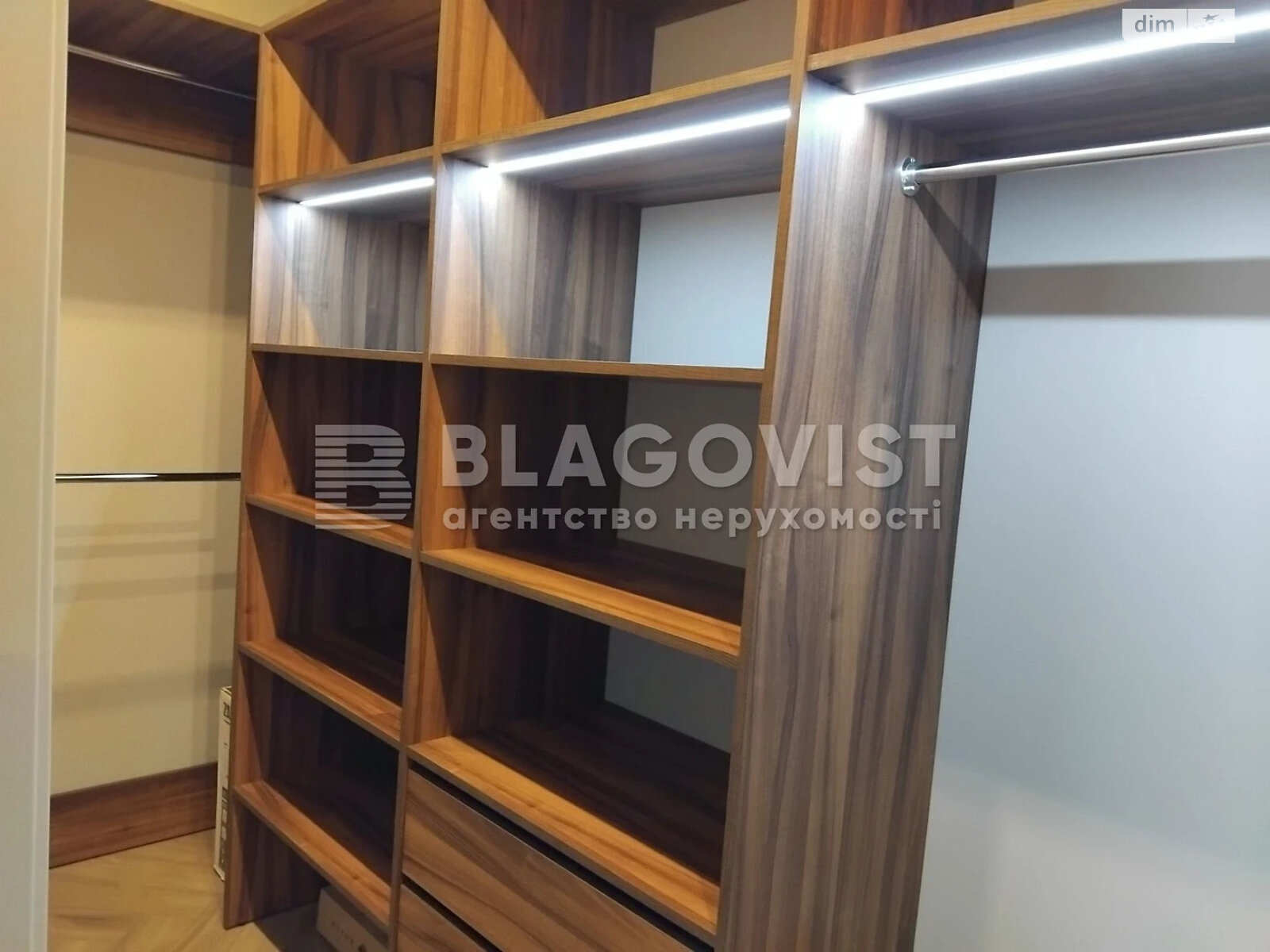 Продаж однокімнатної квартири в Києві, на просп. Повітряних Сил 56Б, район Чоколівка фото 1 Продаж однокімнатної квартири в Києві, на просп. Повітряних Сил 56Б, район Чоколівка фото 1