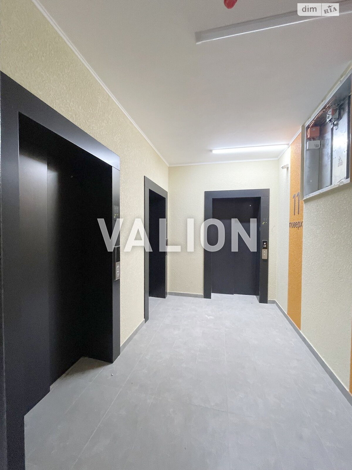 Продажа двухкомнатной квартиры в Киеве, на просп. Воздушных Сил 56, кв. 357, район Чоколовка фото 1