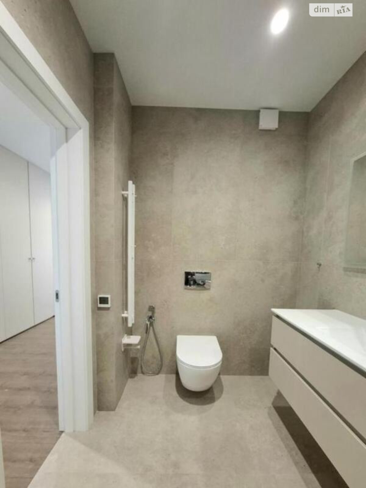 Продажа двухкомнатной квартиры в Киеве, на просп. Воздушных Сил 56, район Чоколовка фото 1