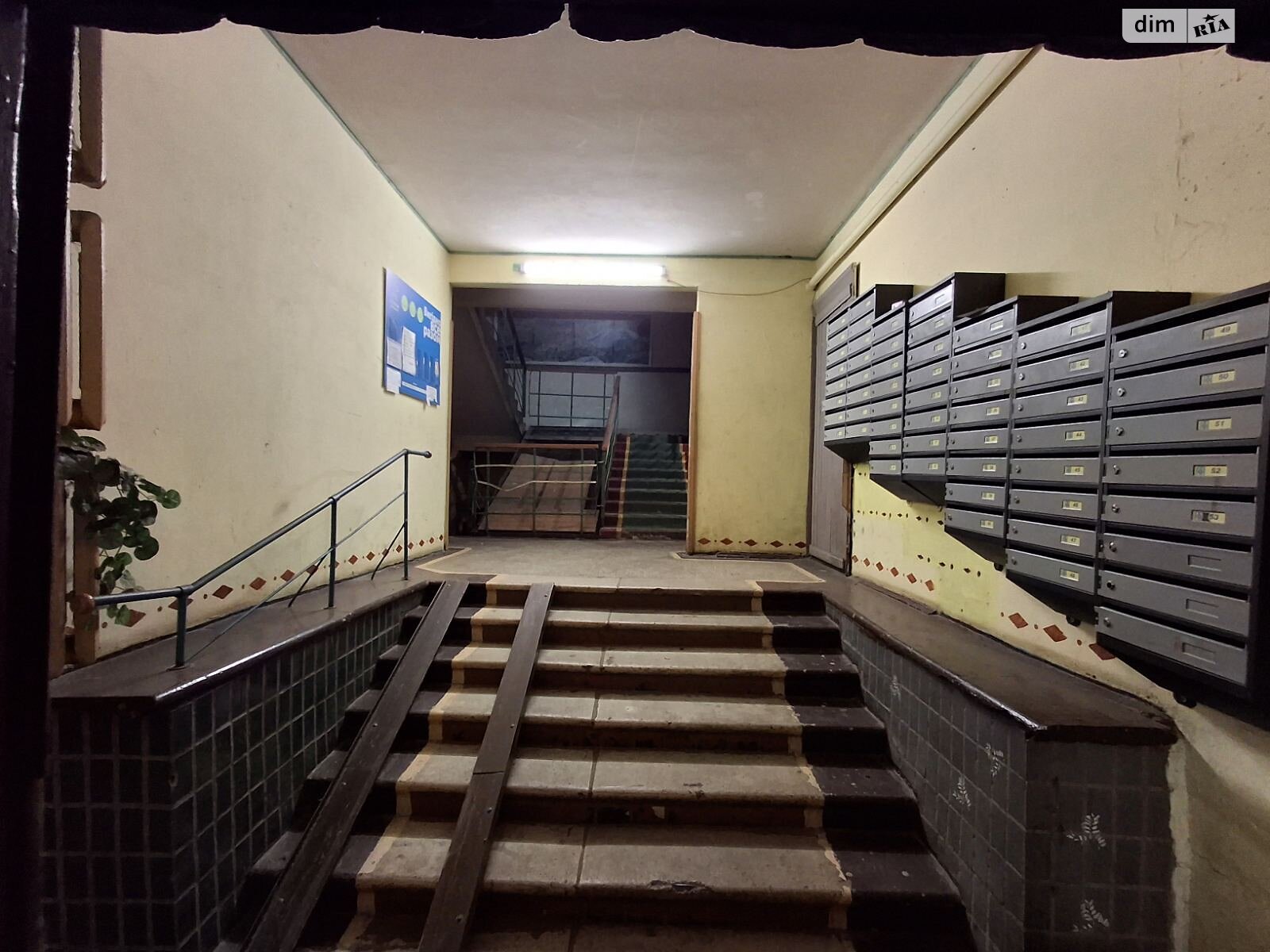 Продаж двокімнатної квартири в Києві, на вул. Васильченка 4, район Чоколівка фото 1 Продаж двокімнатної квартири в Києві, на вул. Васильченка 4, район Чоколівка фото 1
