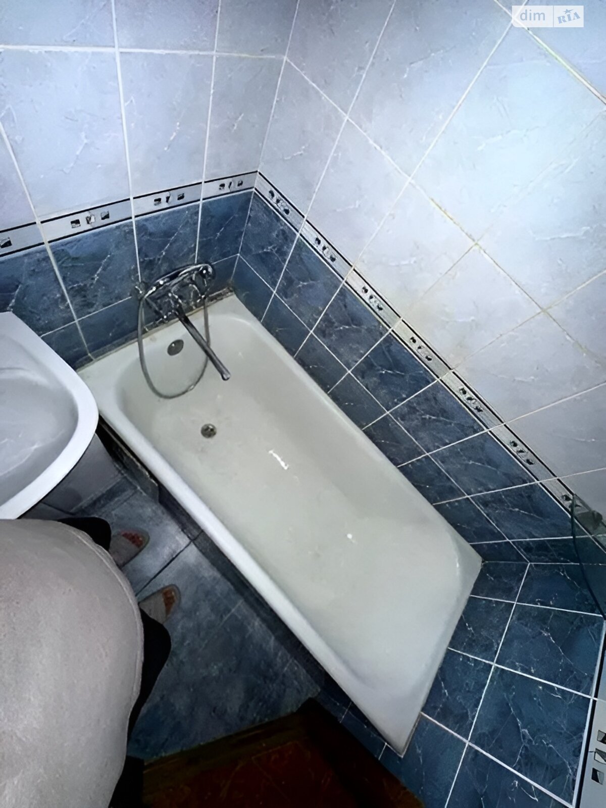 Продажа трехкомнатной квартиры в Киеве, на бул. Чоколовский 19, фото 1 Продажа трехкомнатной квартиры в Киеве, на бул. Чоколовский 19, фото 1