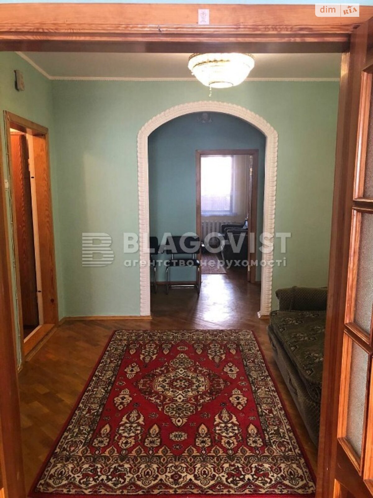 Продажа трехкомнатной квартиры в Киеве, на ул. Анны Ахматовой 43, район Дарницкий фото 1