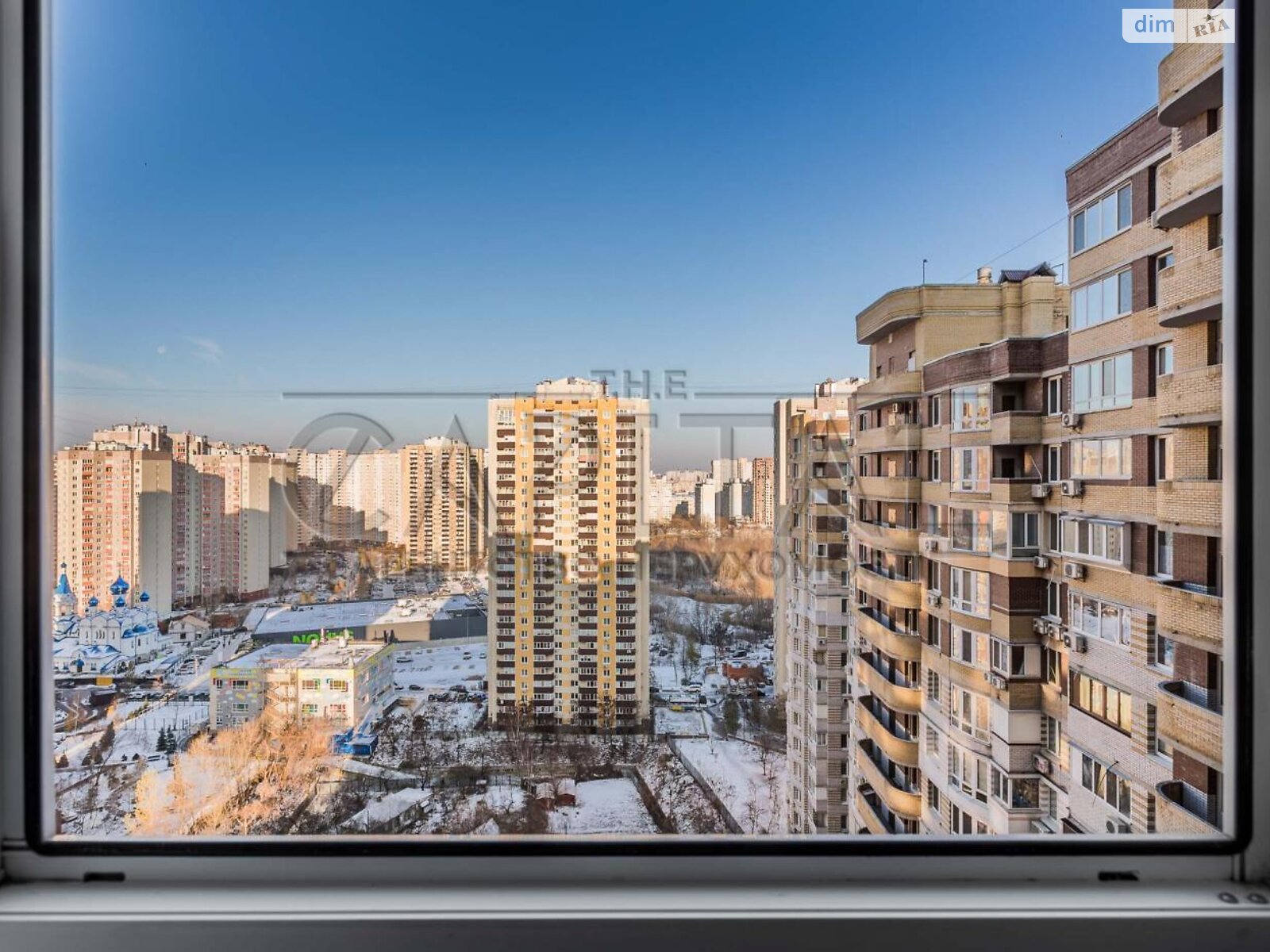 Продажа трехкомнатной квартиры в Киеве, на ул. Анны Ахматовой 30, район Дарницкий фото 1