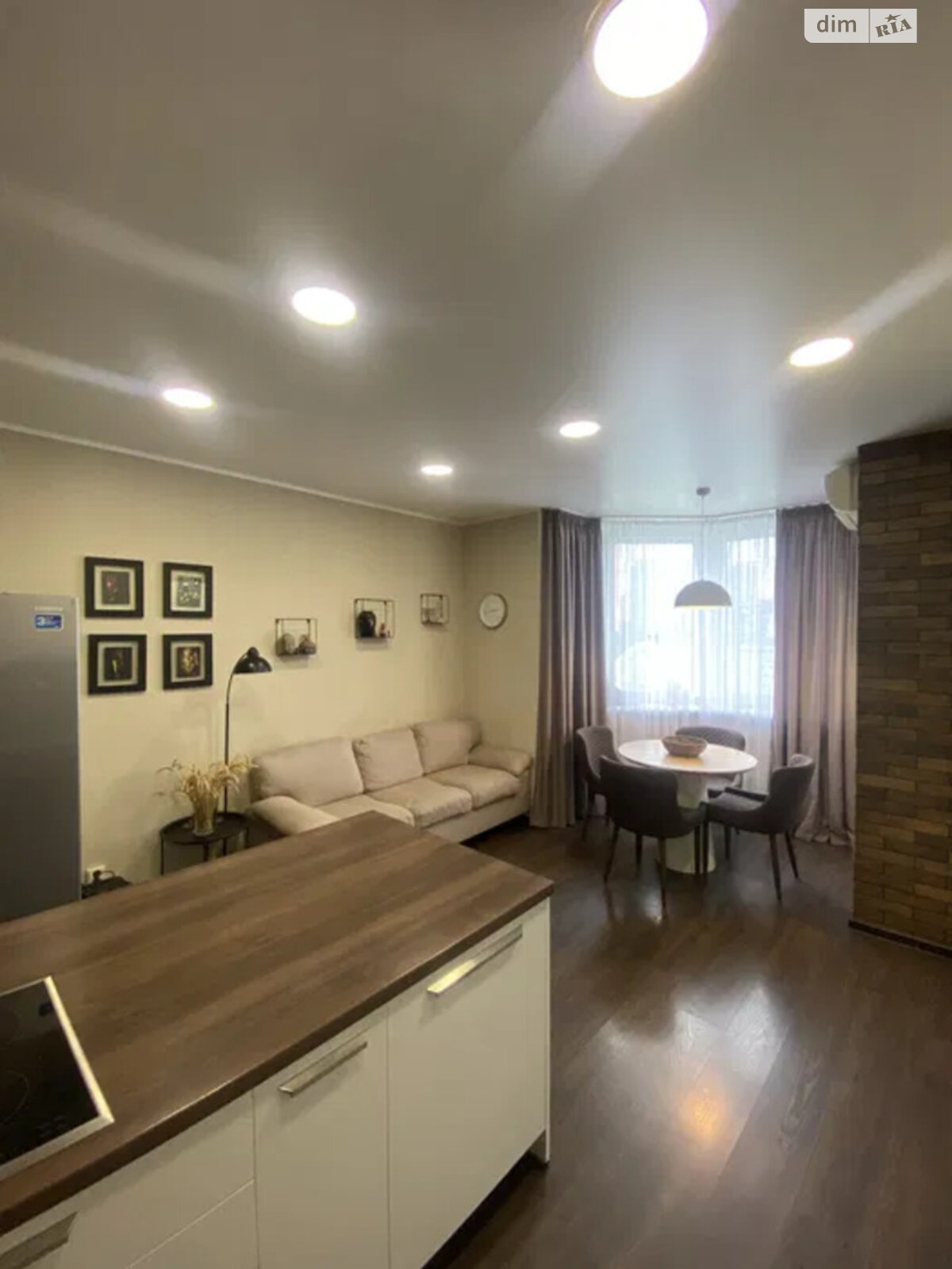 Продаж трикімнатної квартири в Києві, на вул. Ахматової Анни 46, район Дарницький фото 1 Продаж трикімнатної квартири в Києві, на вул. Ахматової Анни 46, район Дарницький фото 1