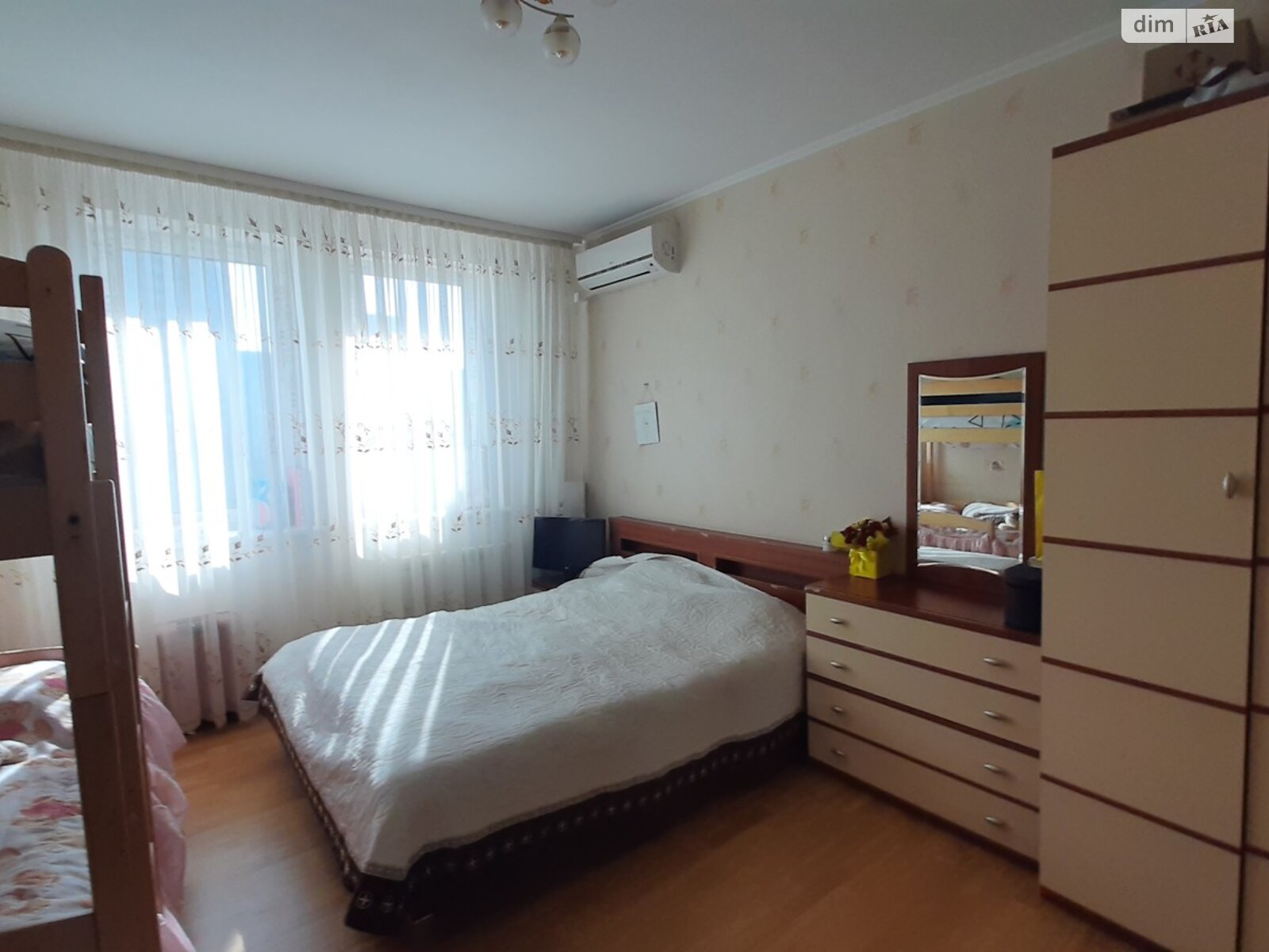 Продажа двухкомнатной квартиры в Киеве, на просп. Николая Бажана 10, район Дарницкий фото 1 Продажа двухкомнатной квартиры в Киеве, на просп. Николая Бажана 10, район Дарницкий фото 1