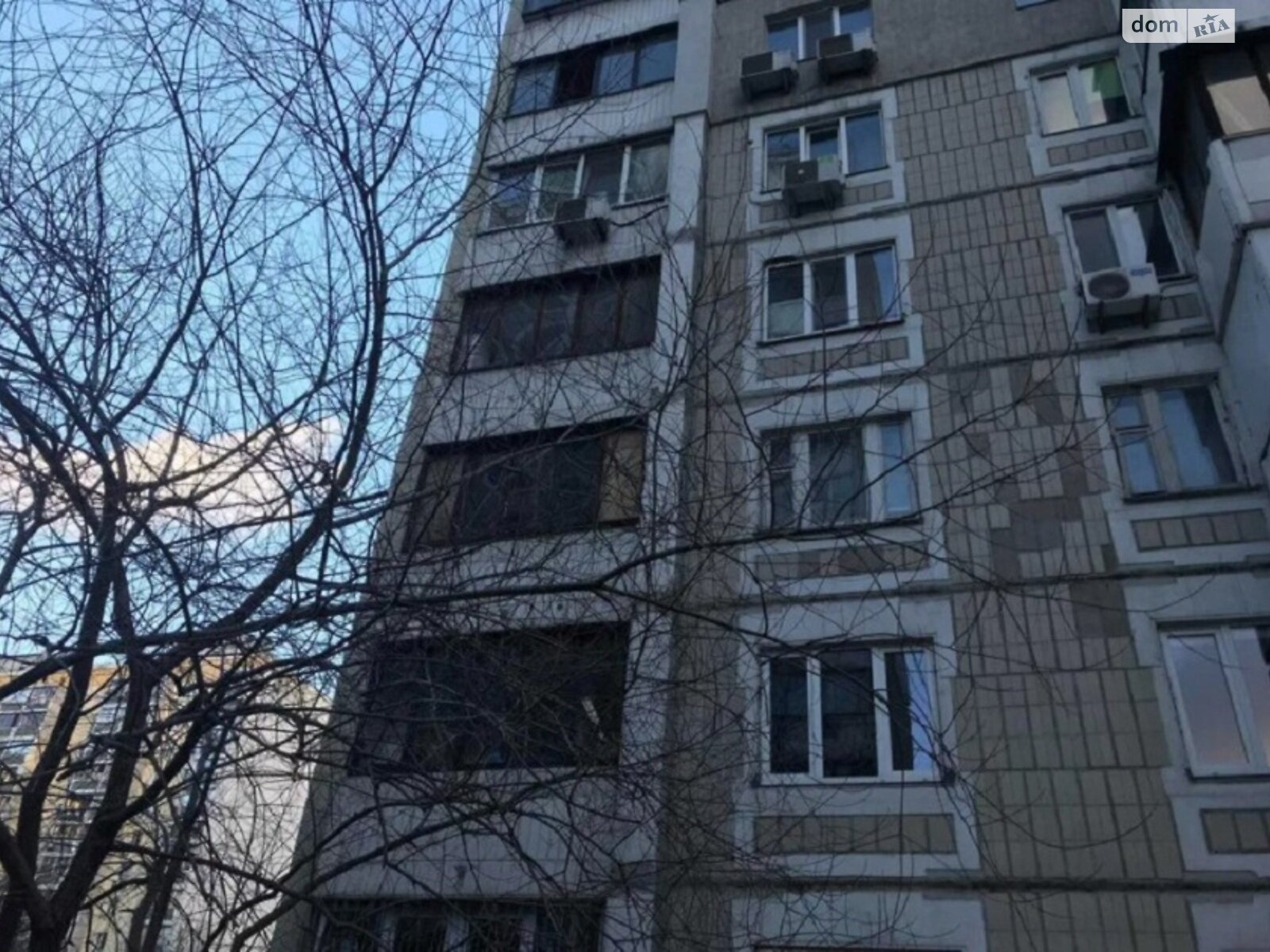 Продажа трехкомнатной квартиры в Киеве, на ул. Бориса Гмыри 13, район Дарницкий фото 1